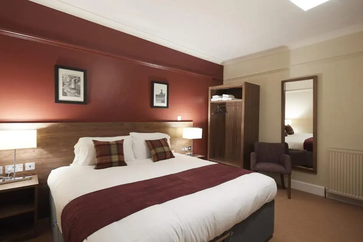 Family Room in Eagle Hotel Family Room in Eagle Hotel