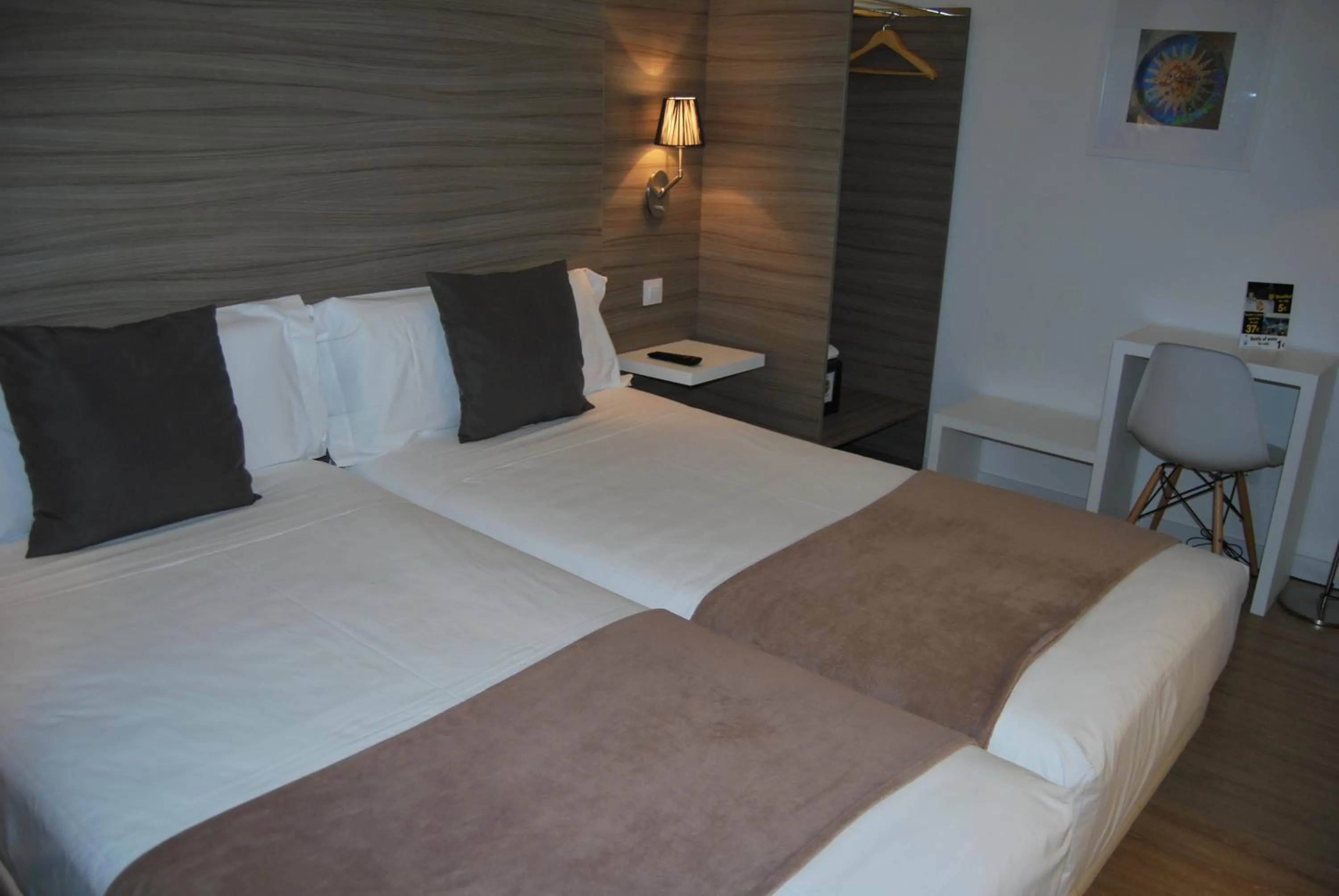 Bed in Hotel BESTPRICE Gracia