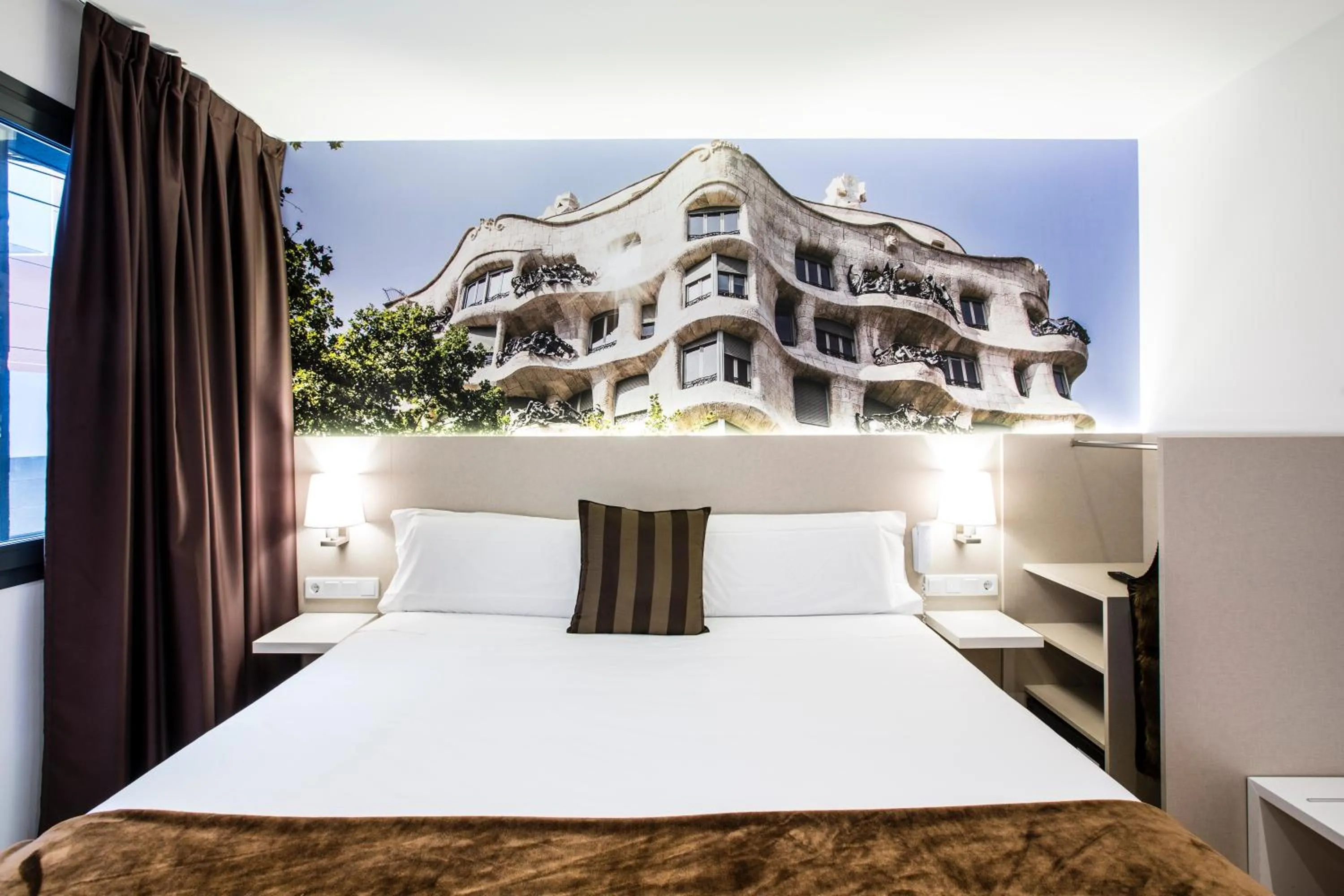 Photo of the whole room, Bed in Hotel BESTPRICE Gracia