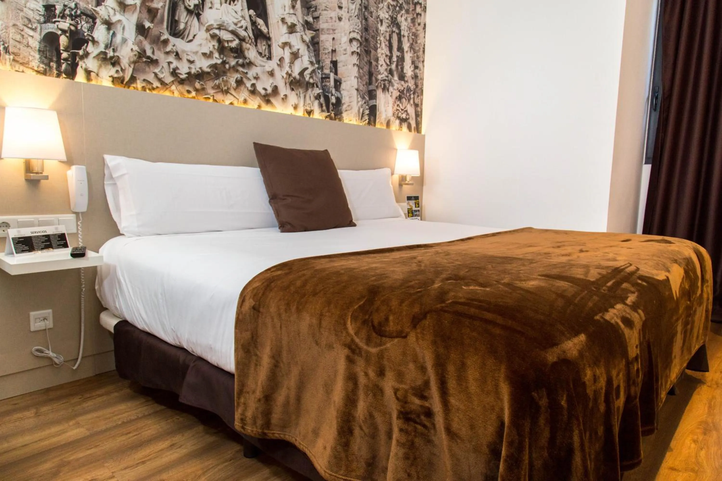 Bed in Hotel BESTPRICE Gracia