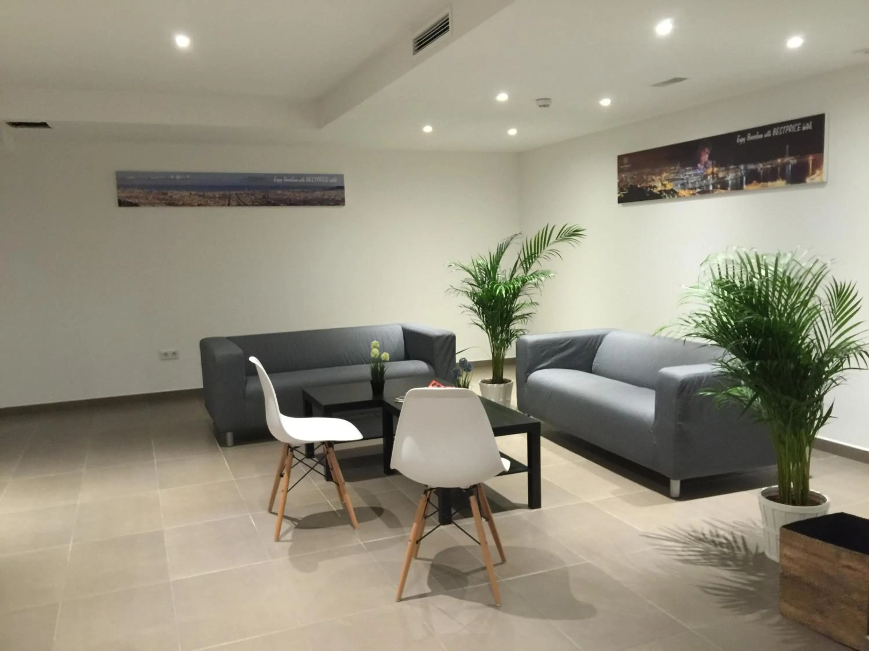Lobby or reception in Hotel BESTPRICE Gracia