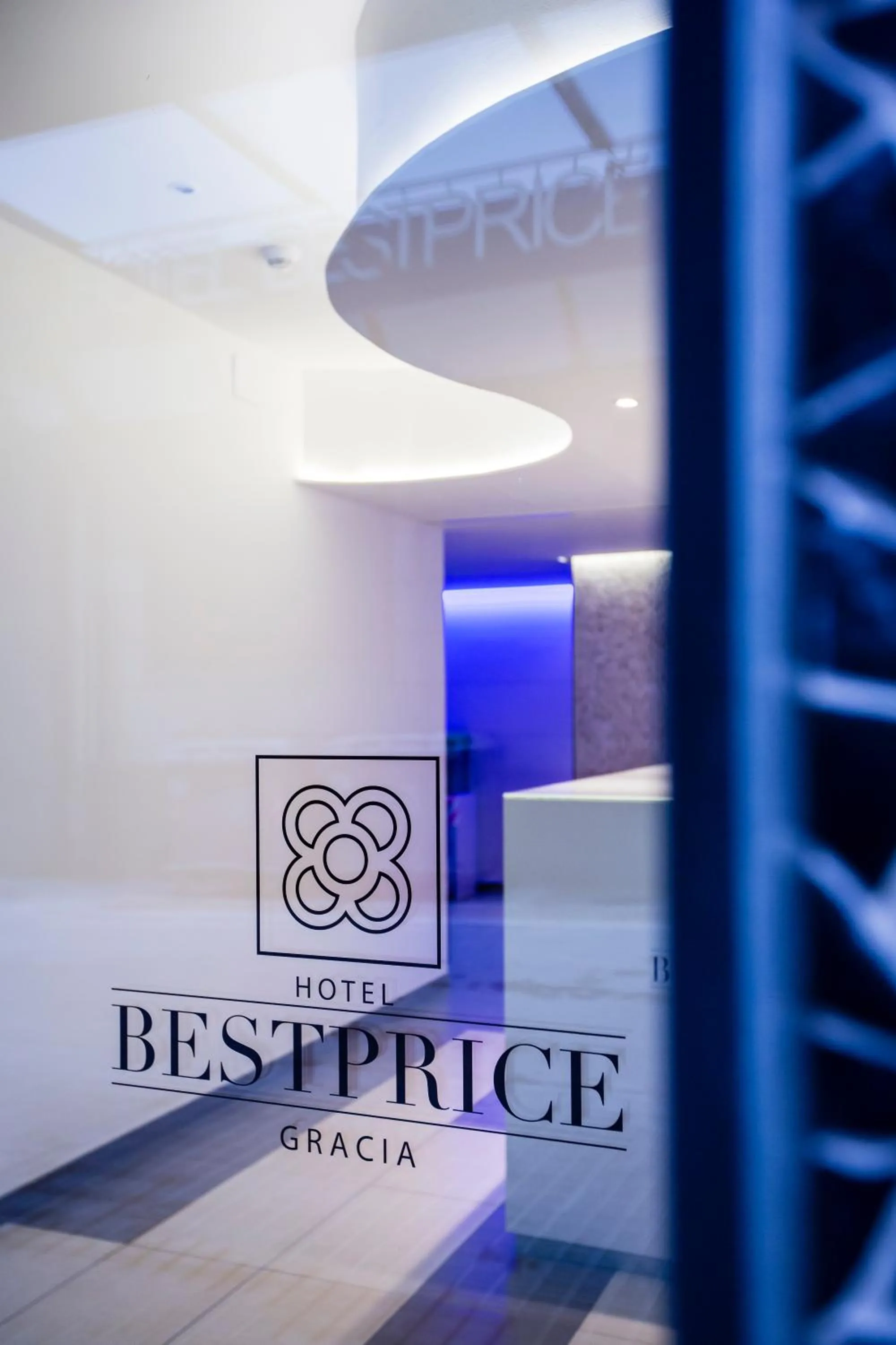 Property logo or sign in Hotel BESTPRICE Gracia