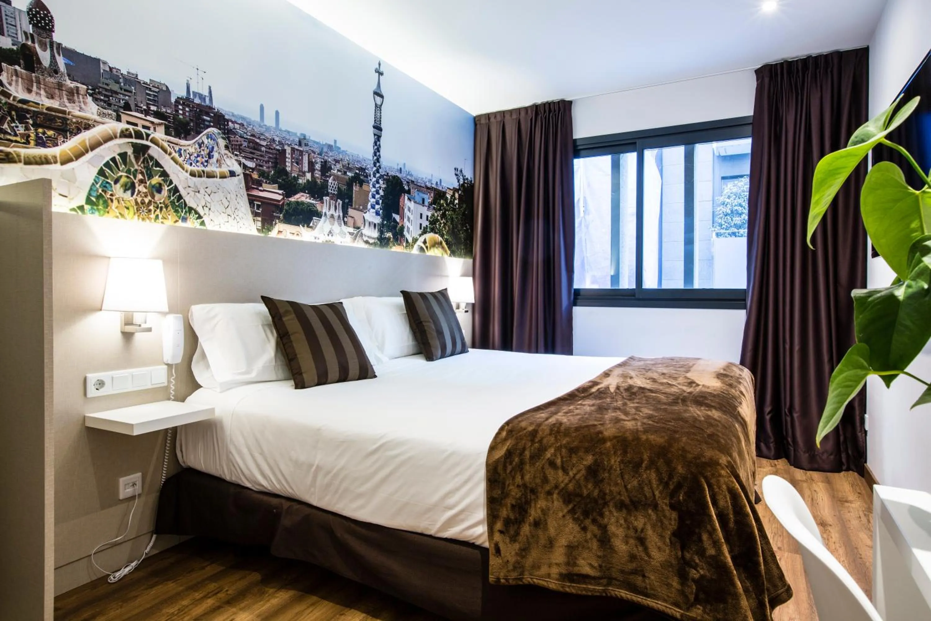 Day, Bed in Hotel BESTPRICE Gracia