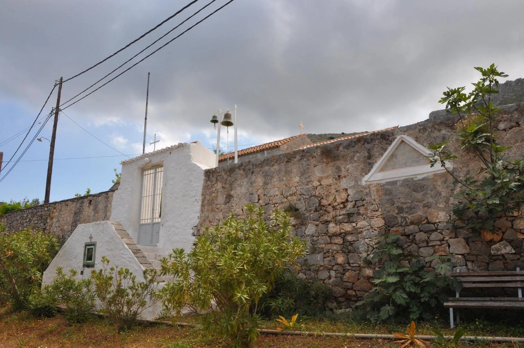 Vlichos Studio Apartment