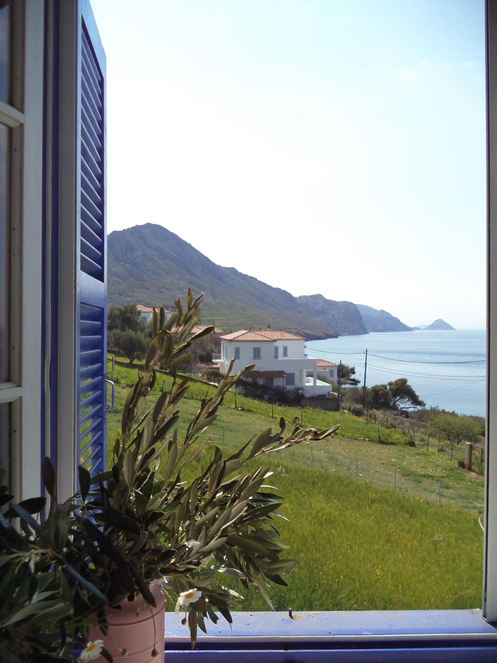 Sea view in Vlichos Studio Apartment