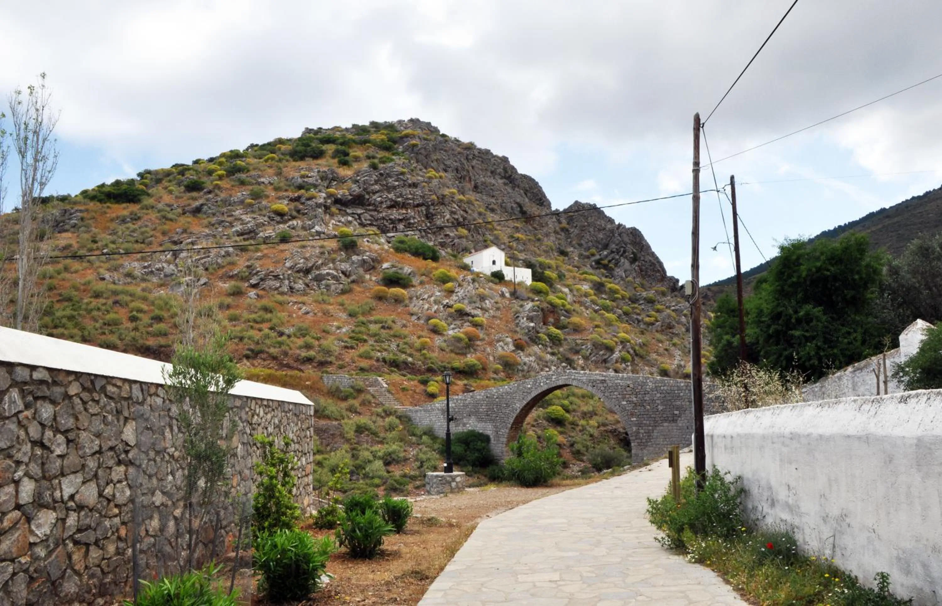 Neighbourhood in Vlichos Studio Apartment