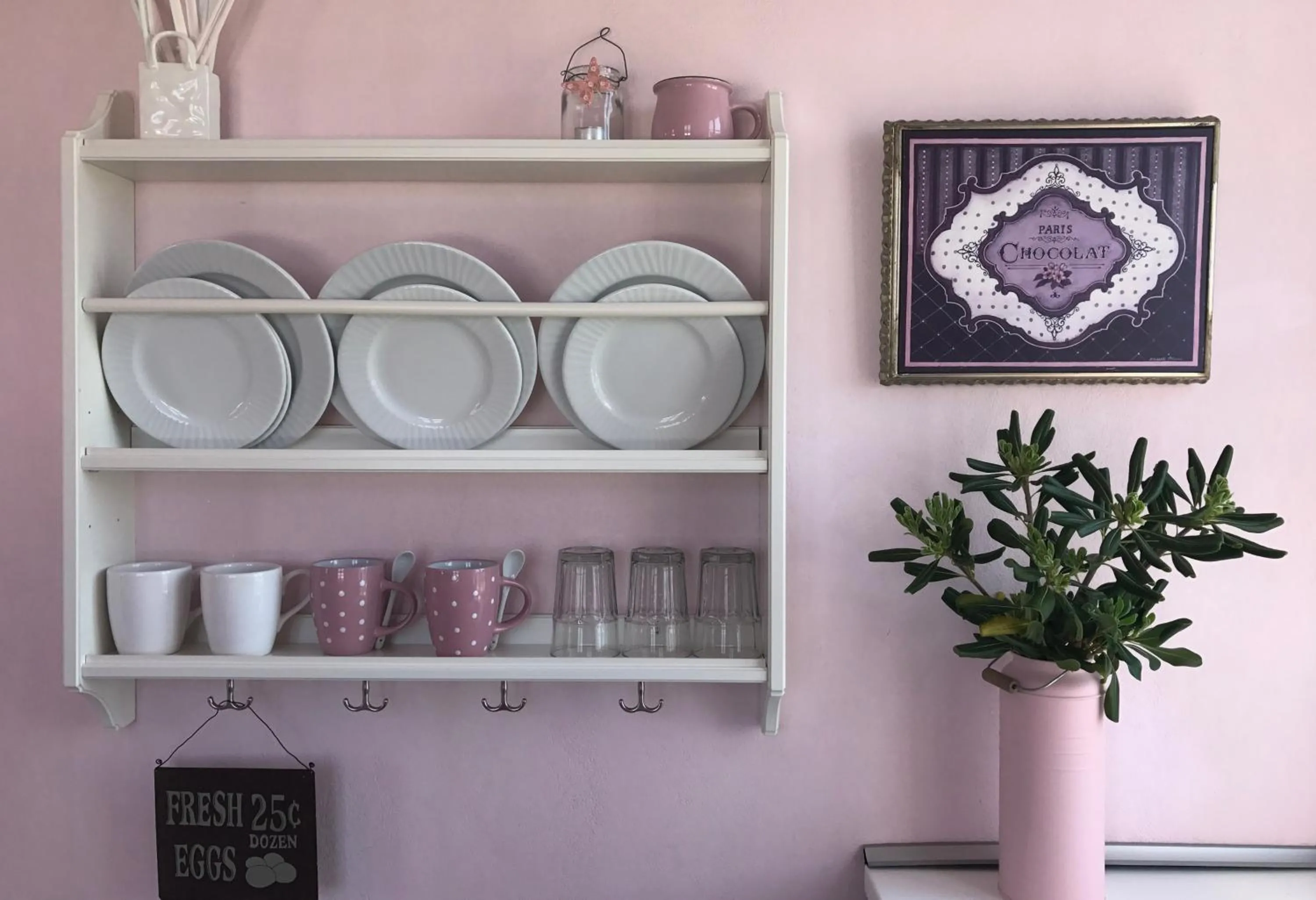 Decorative detail in Vlichos Studio Apartment
