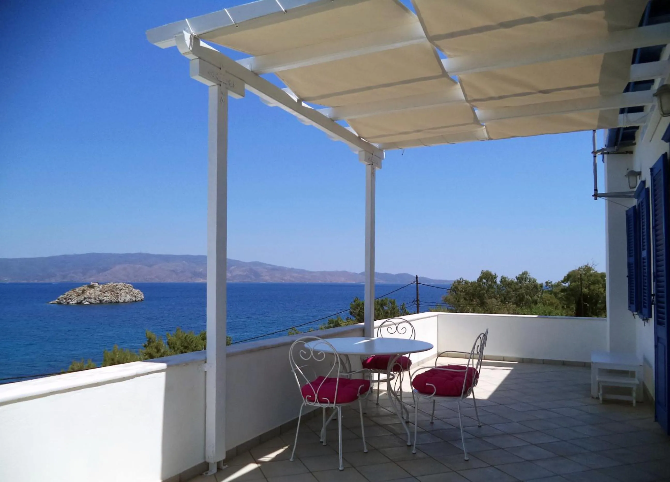 Balcony/Terrace in Vlichos Studio Apartment