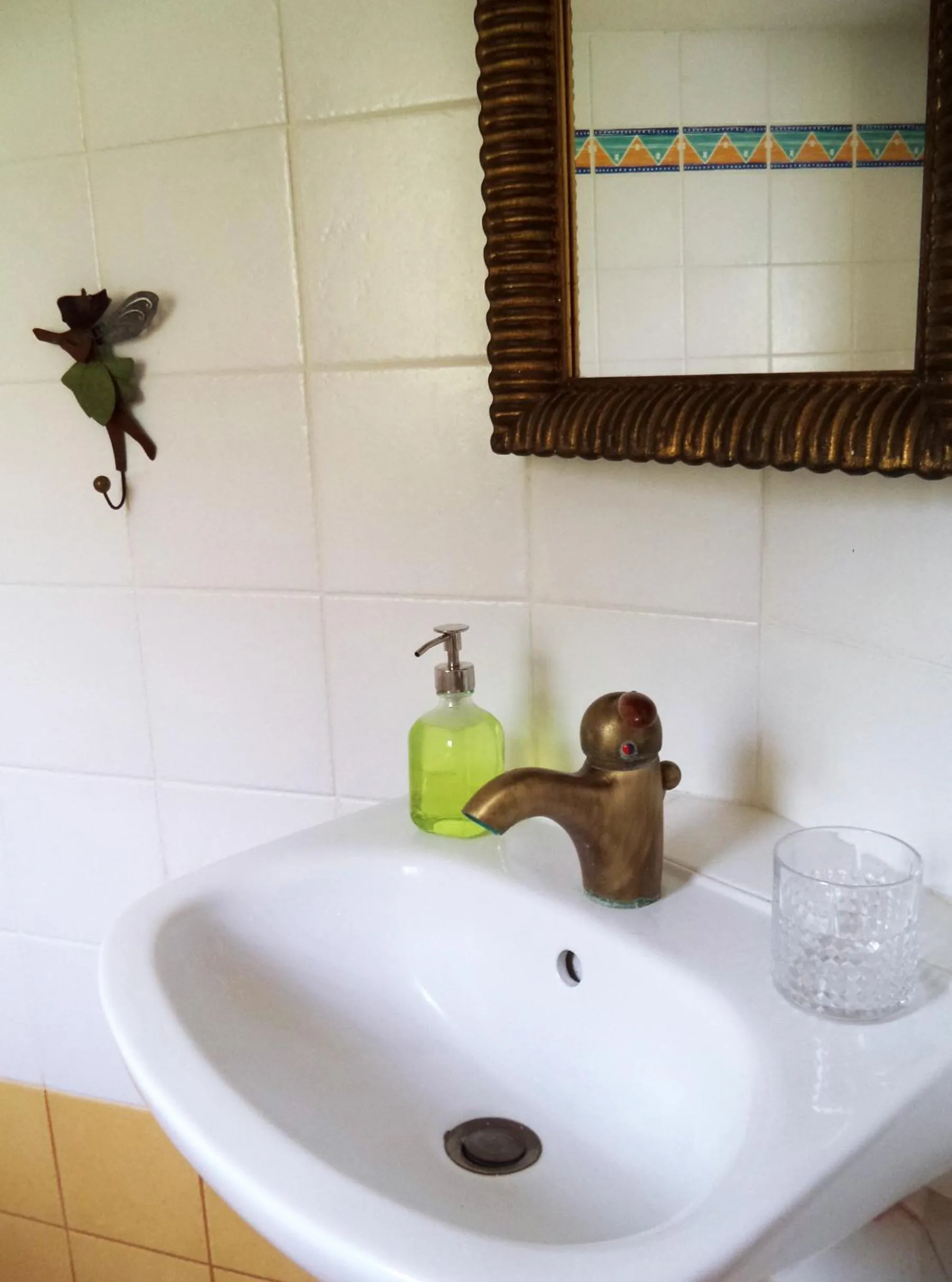 Bathroom in Vlichos Studio Apartment