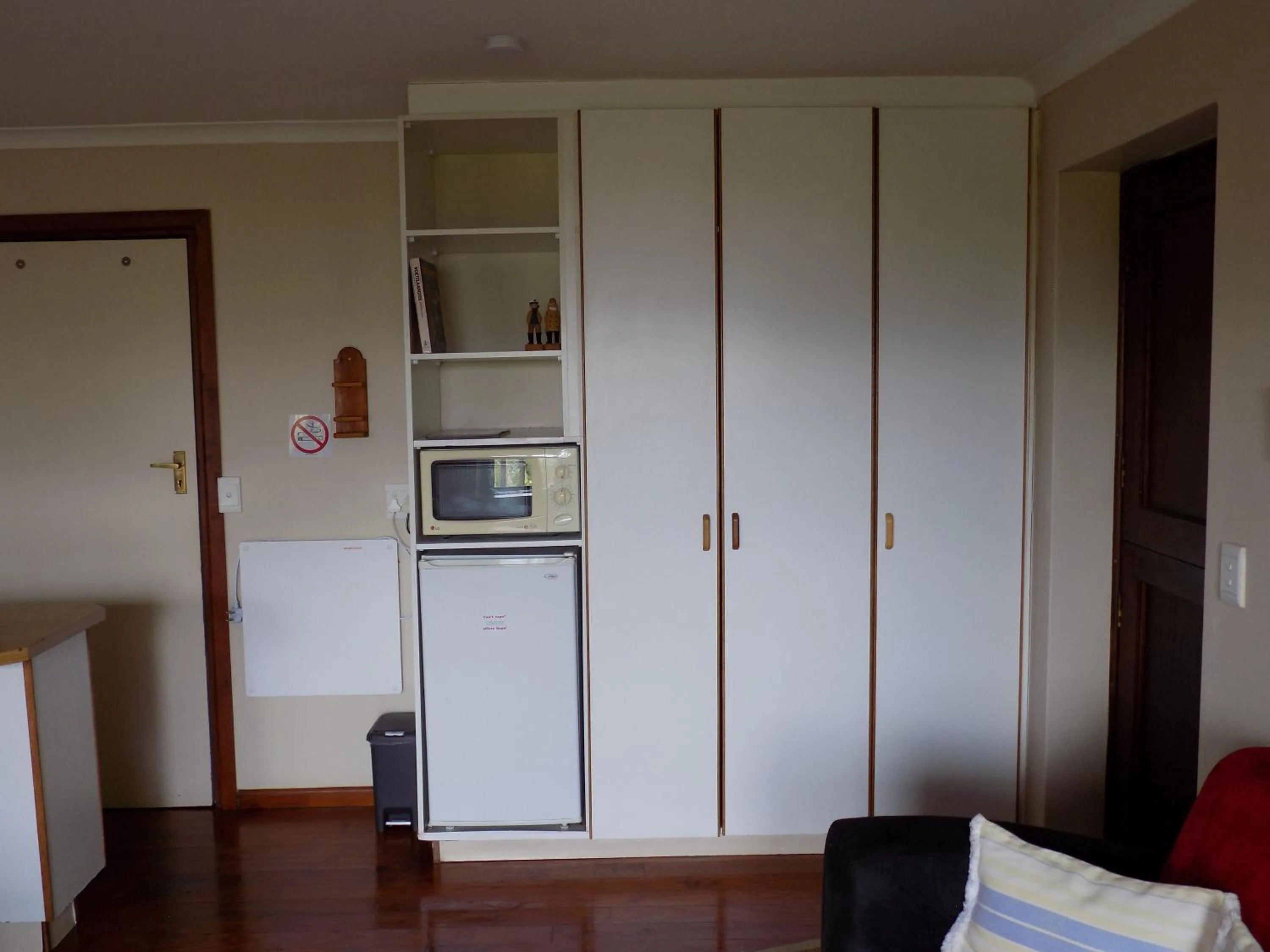 wardrobe in Protea Guest House