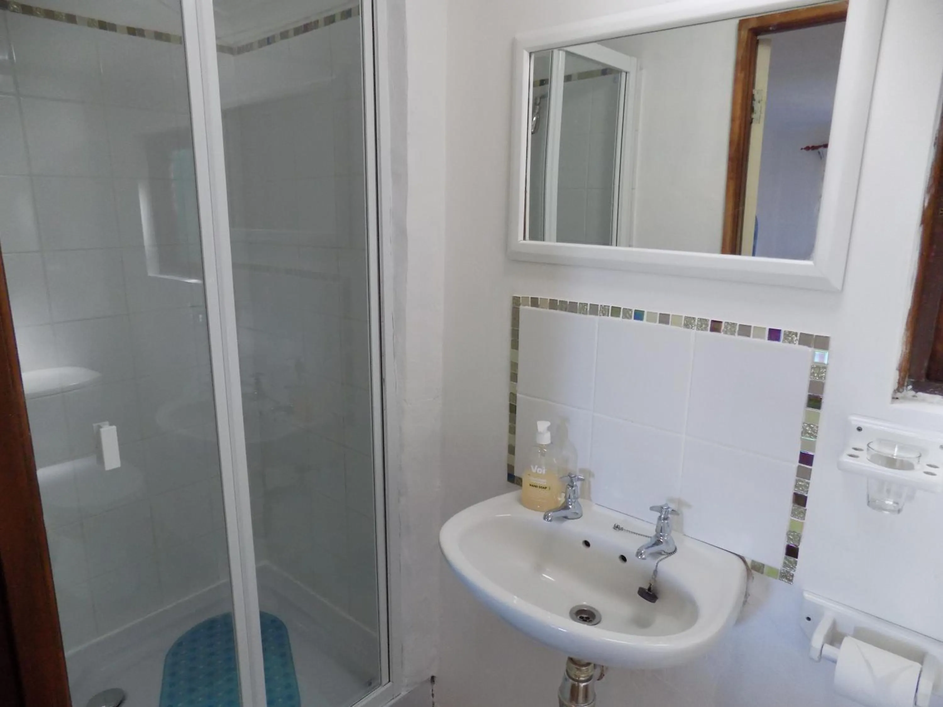 Bathroom in Protea Guest House