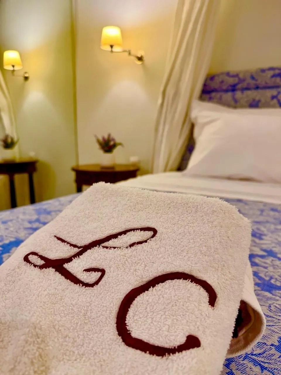 Bed in Great Greece Le Convivial Suites