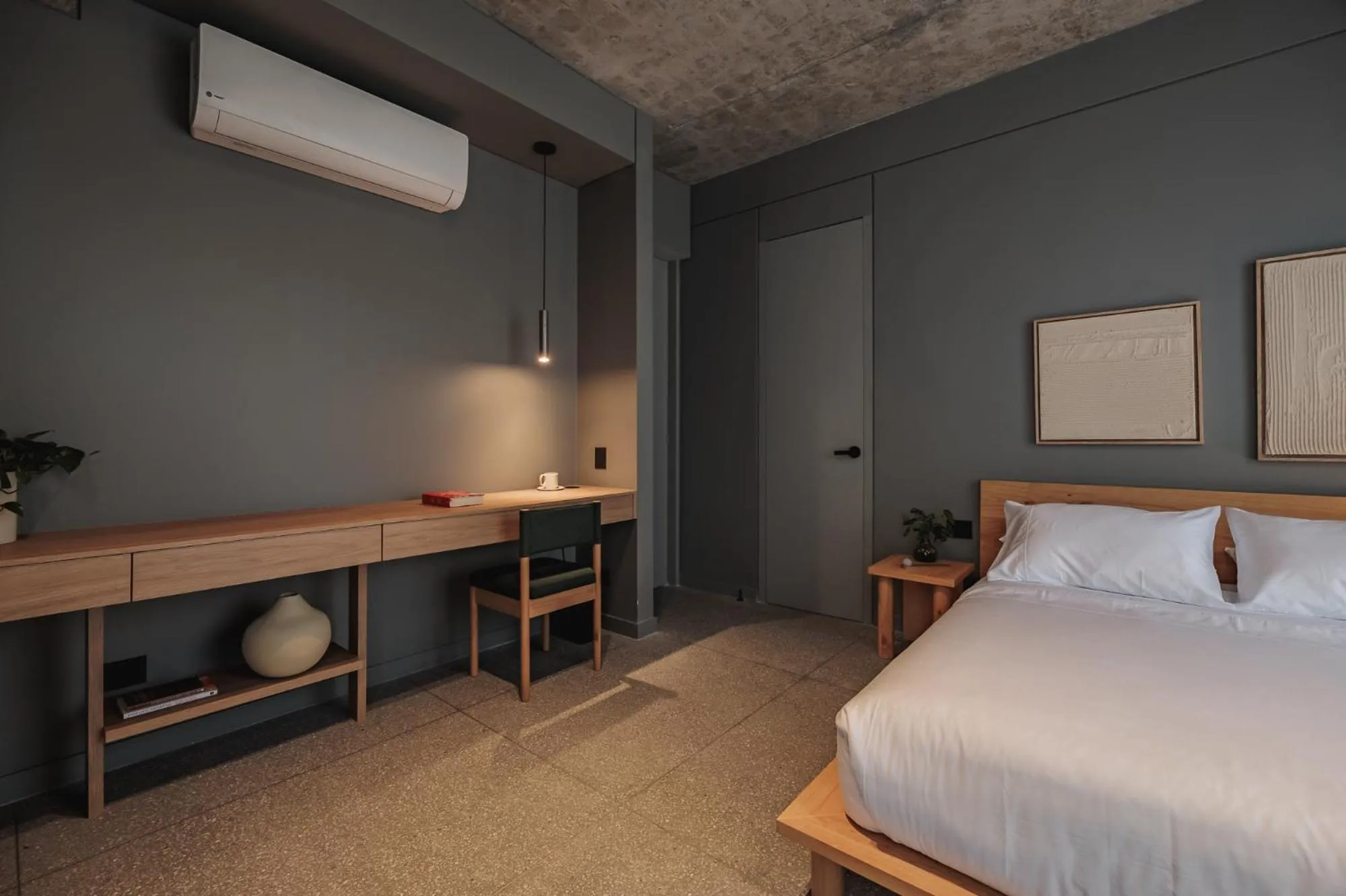 Bed in The Somos Loho Hotel