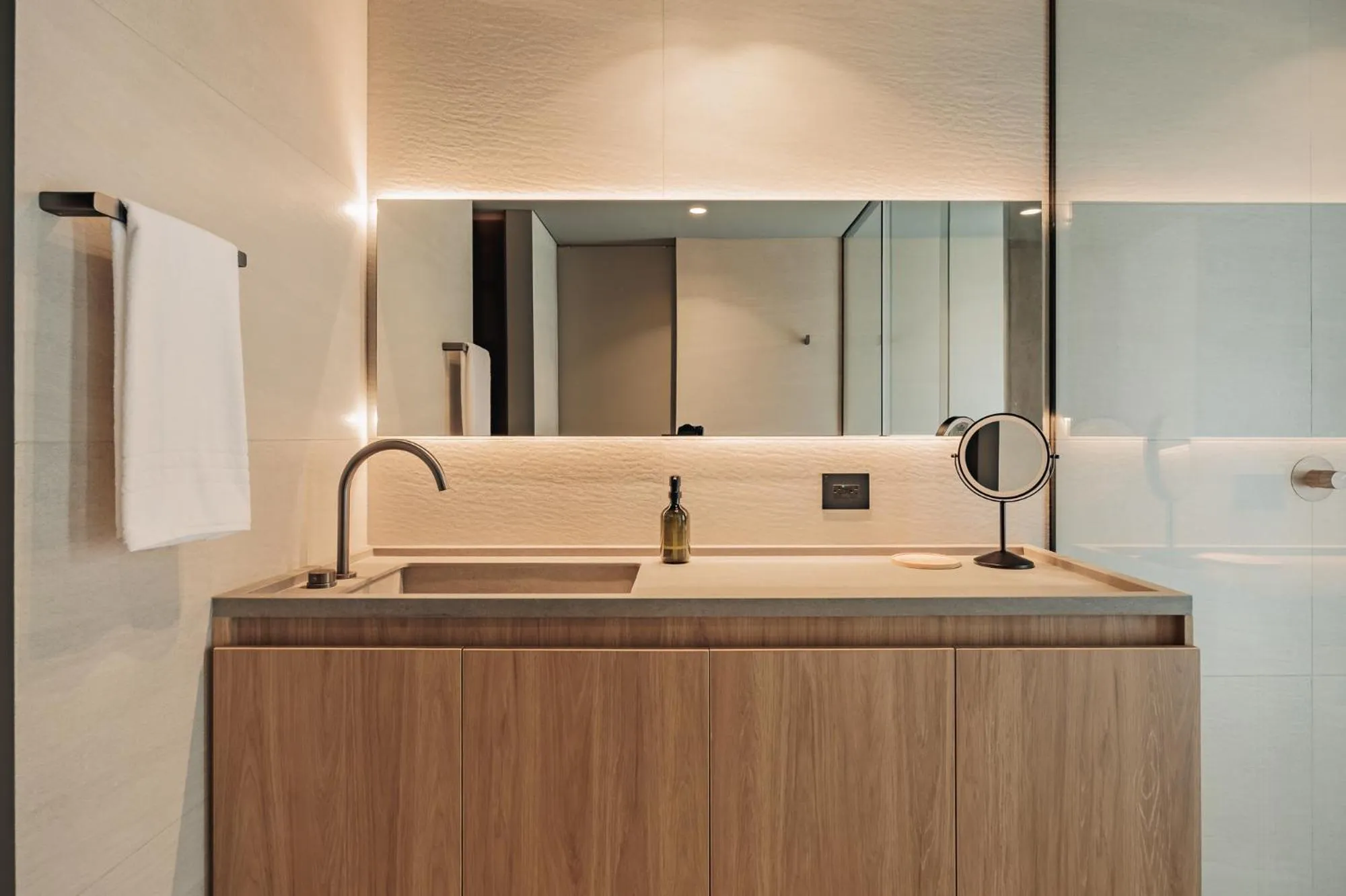 Bathroom in The Somos Loho Hotel