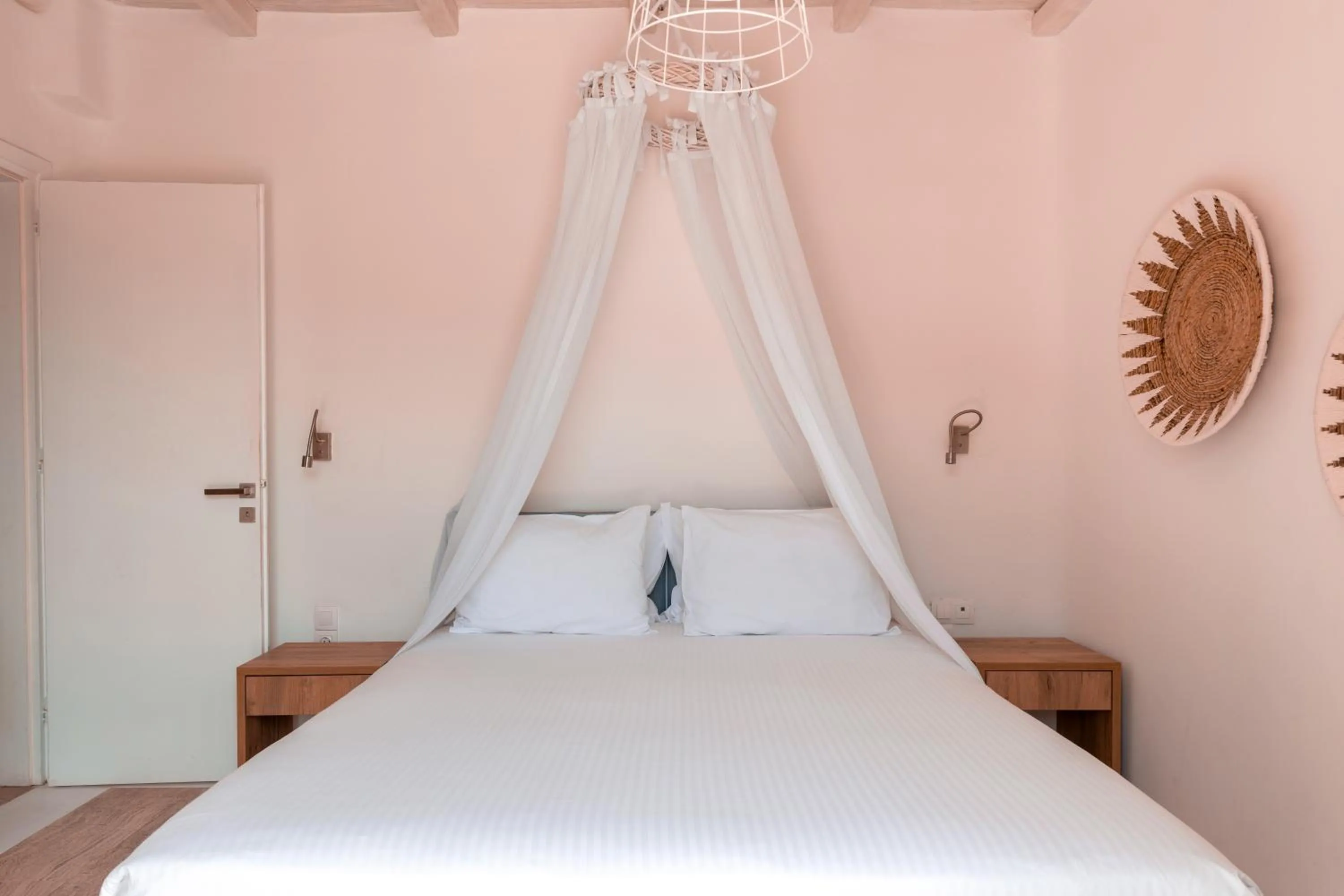 Property building, Bed in Senses Luxury Suites & Villas