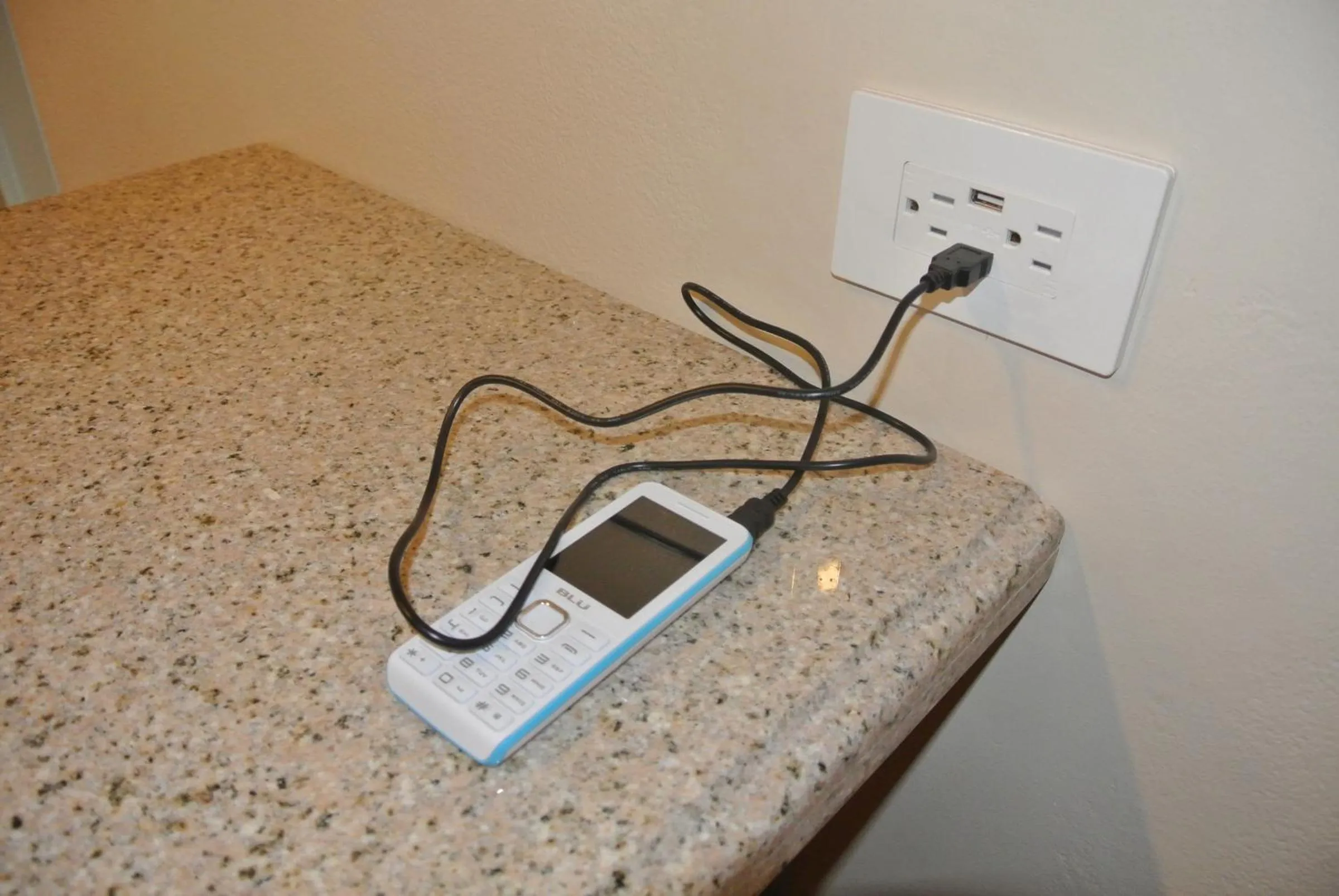 Decorative detail in Beach One Bedroom Suite 13