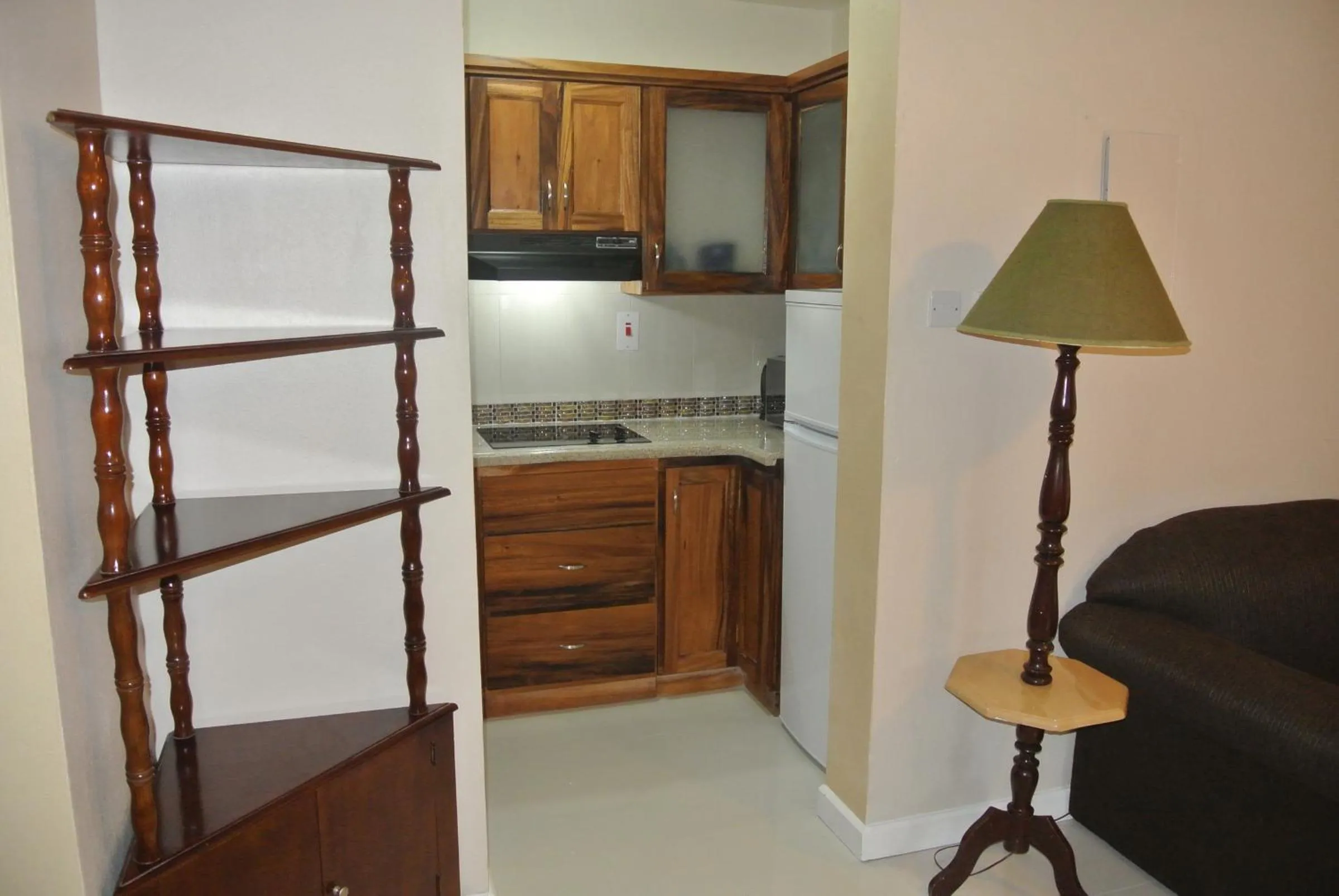 Kitchen or kitchenette in Beach One Bedroom Suite 13