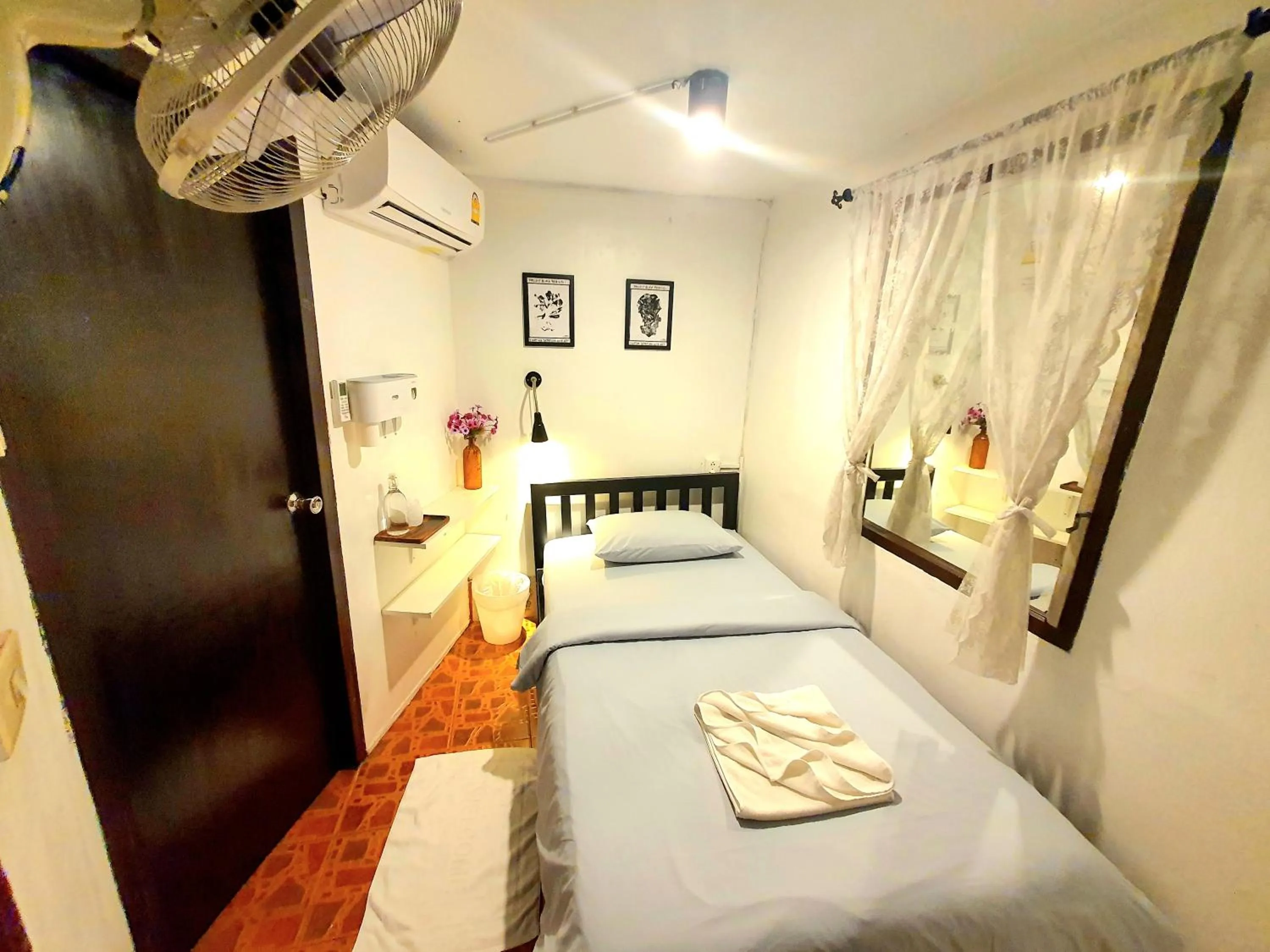Bed in Home16 Sukhumvit16
