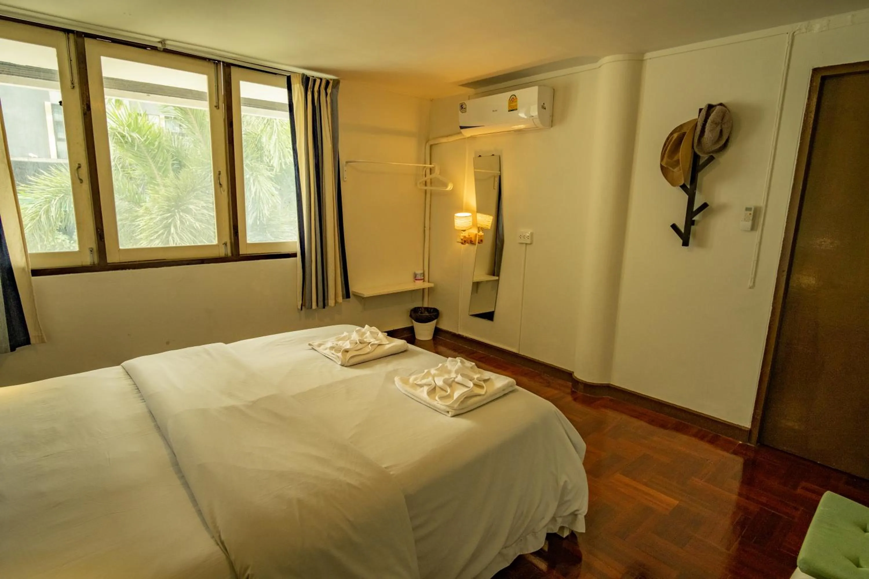 Bed in Home16 Sukhumvit16