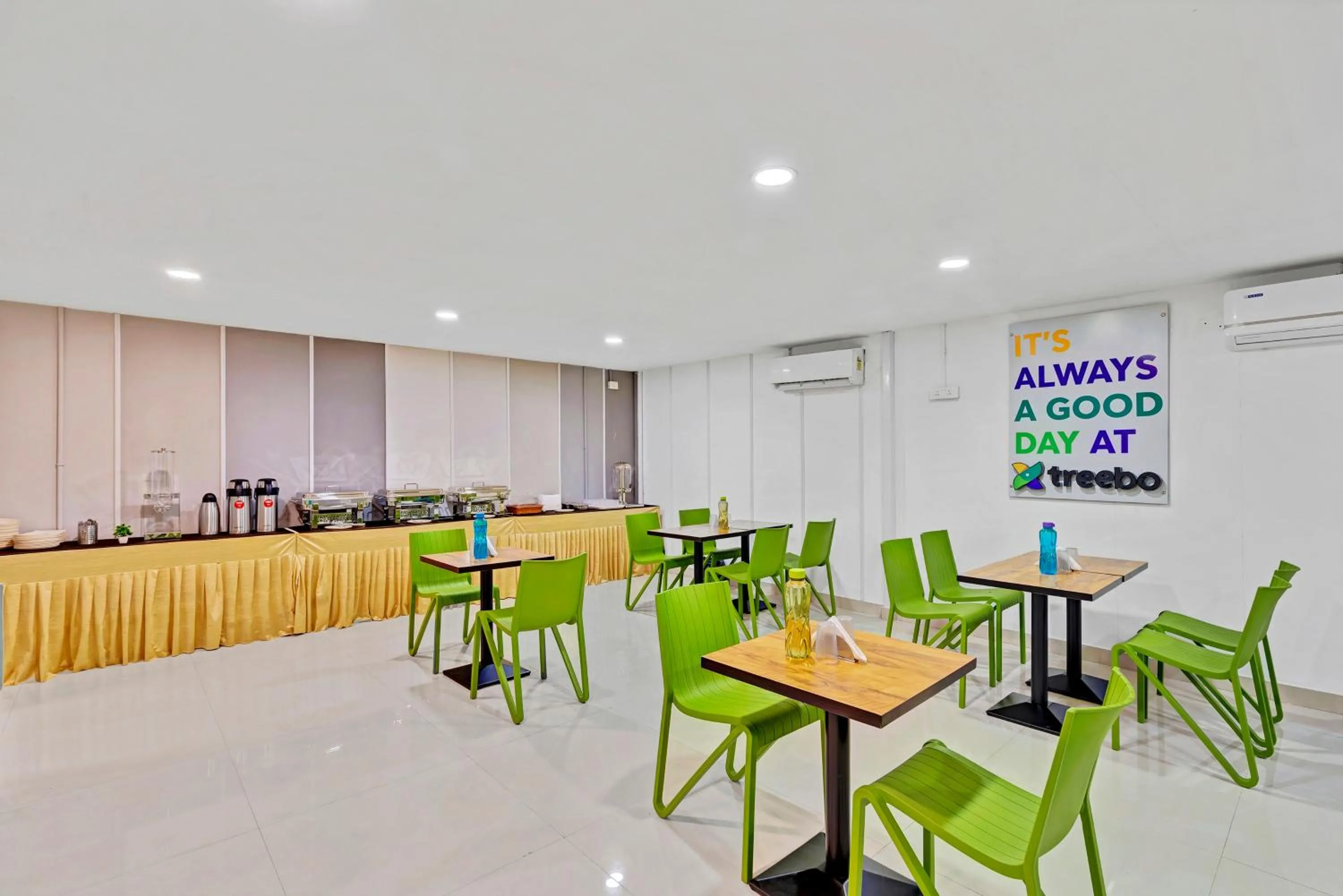 Dining area in Treebo Hydotel Kompally