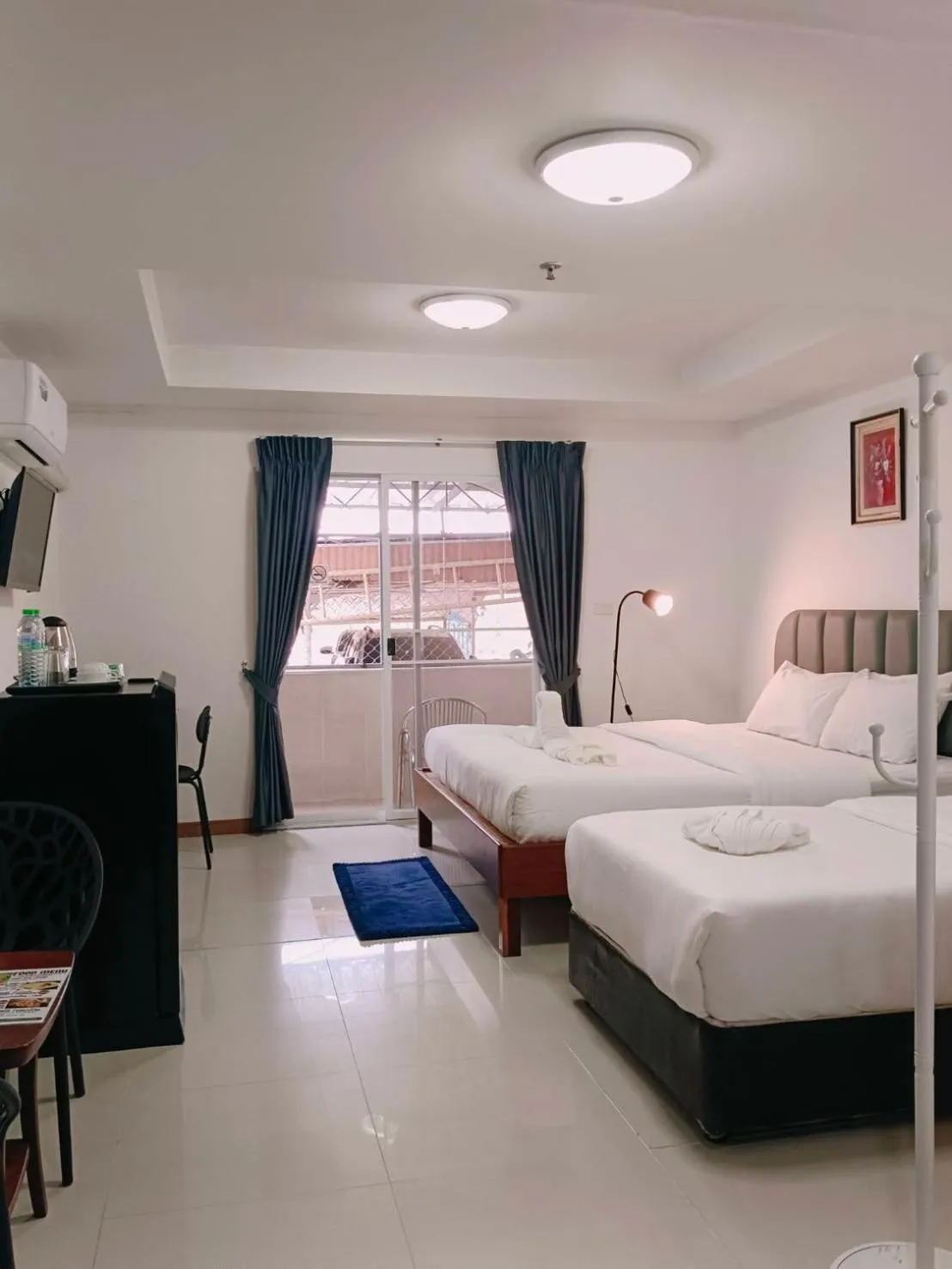 Bed in Convenient Resort