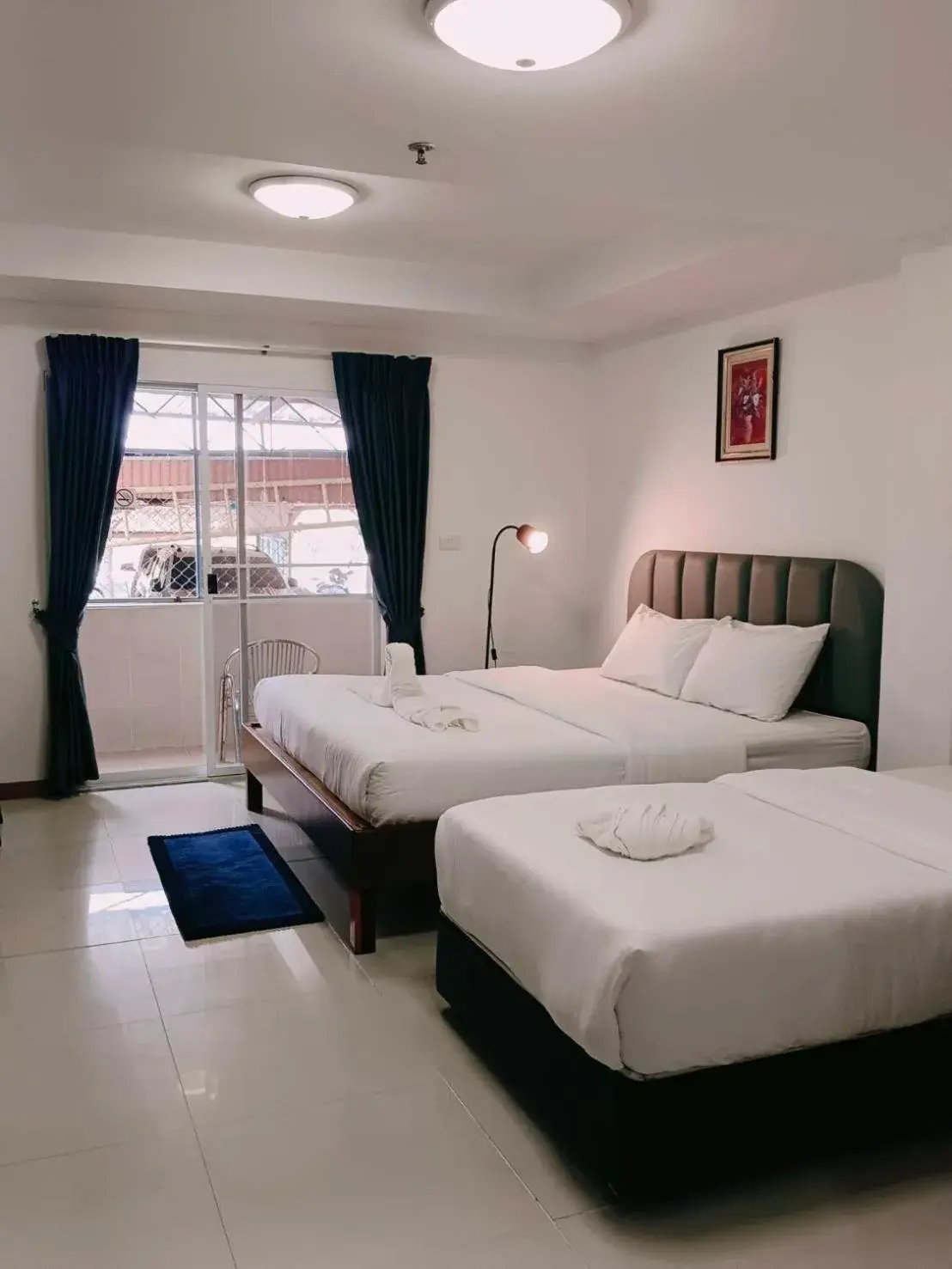 Triple Room in Convenient Resort Triple Room in Convenient Resort
