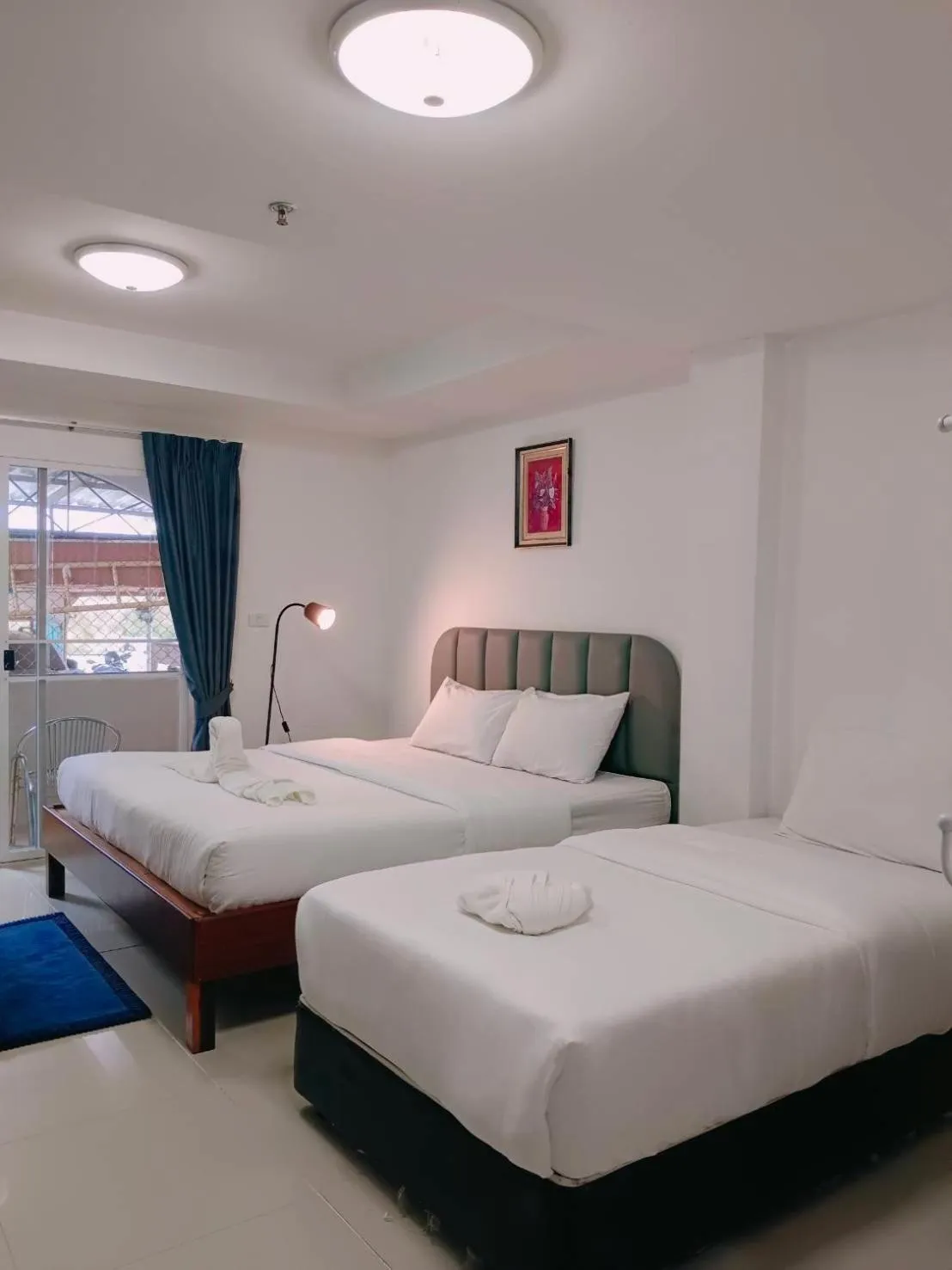 Bed in Convenient Resort