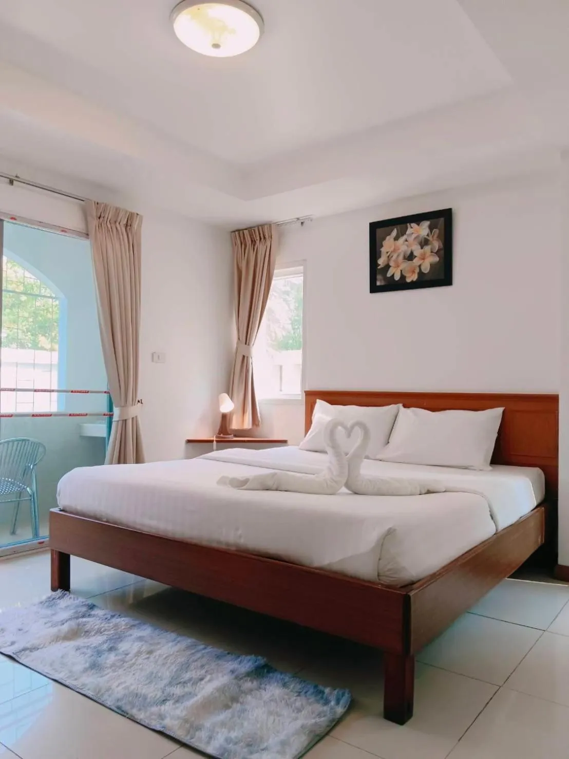 Bed in Convenient Resort