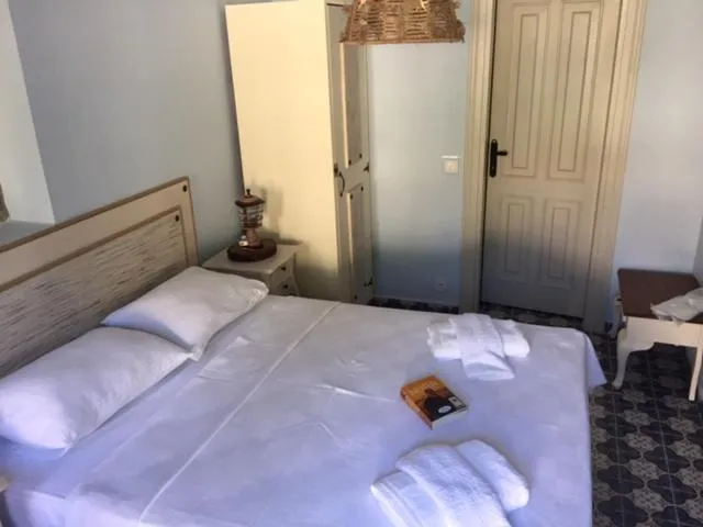 Toilet, Bed in Gizemli Konak