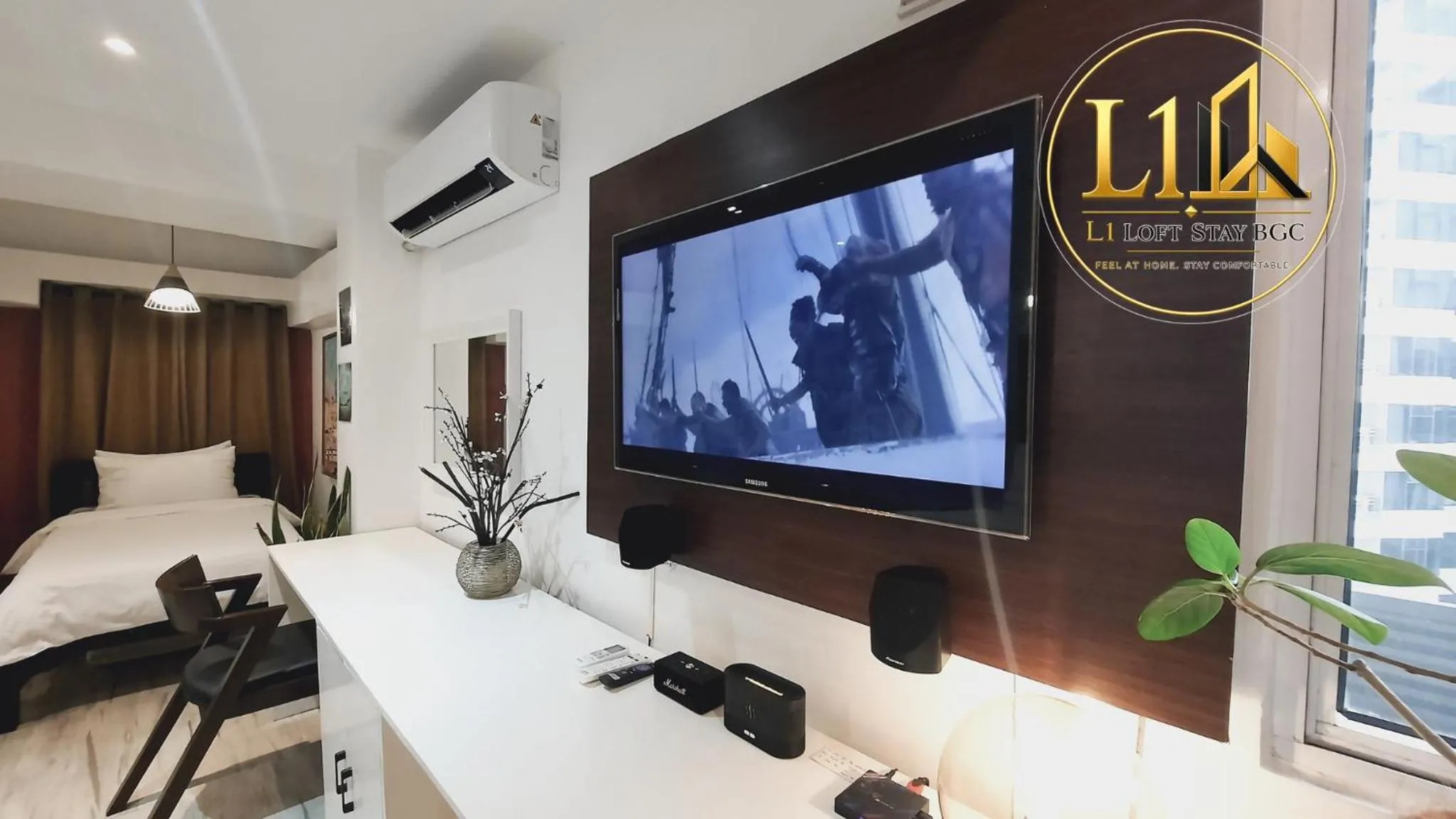 Bed in L1 Twin Bed Staycation in Bonifacio Global City