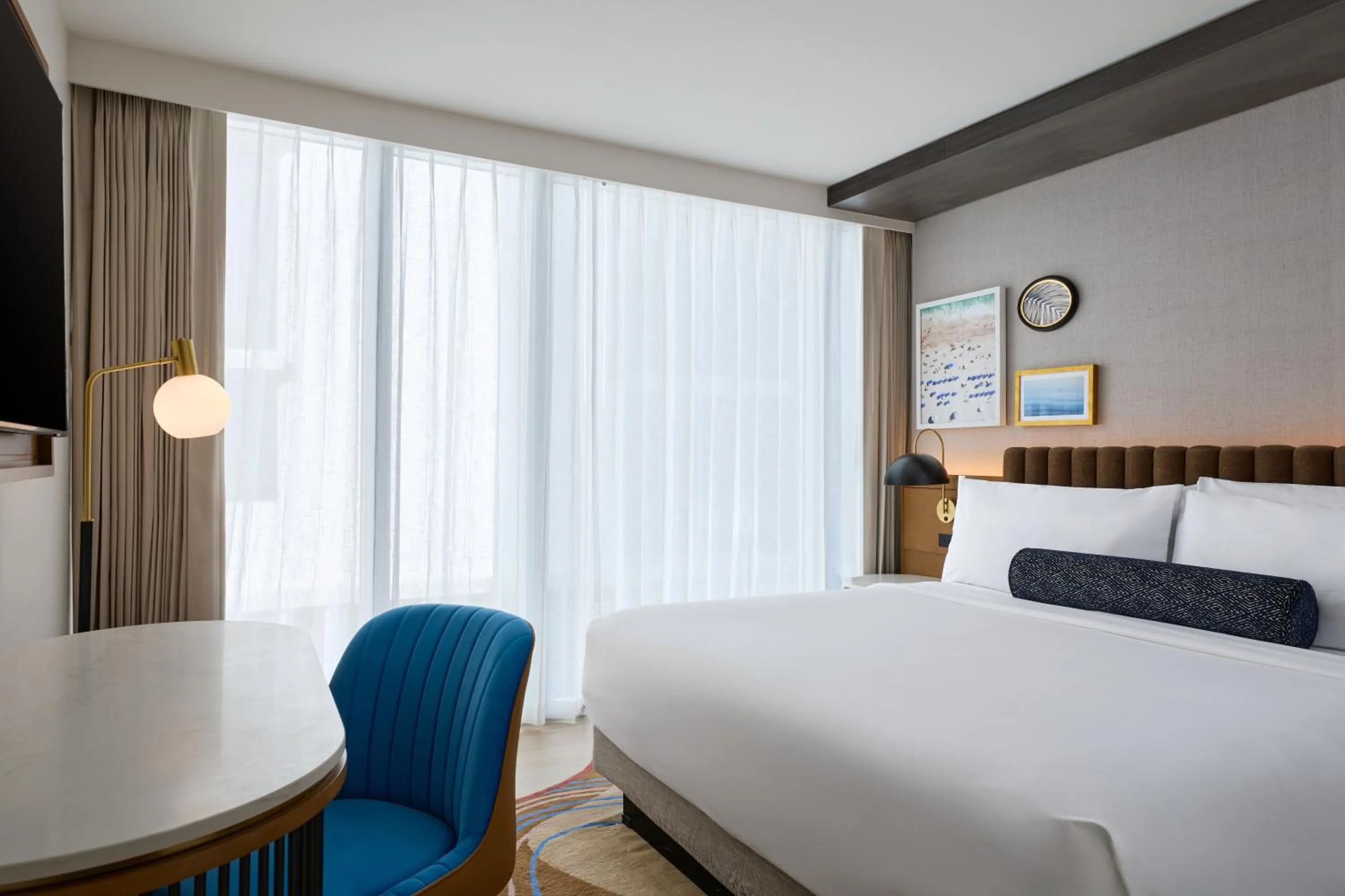 Bedroom, Bed in Hyatt Centric South Beach Miami