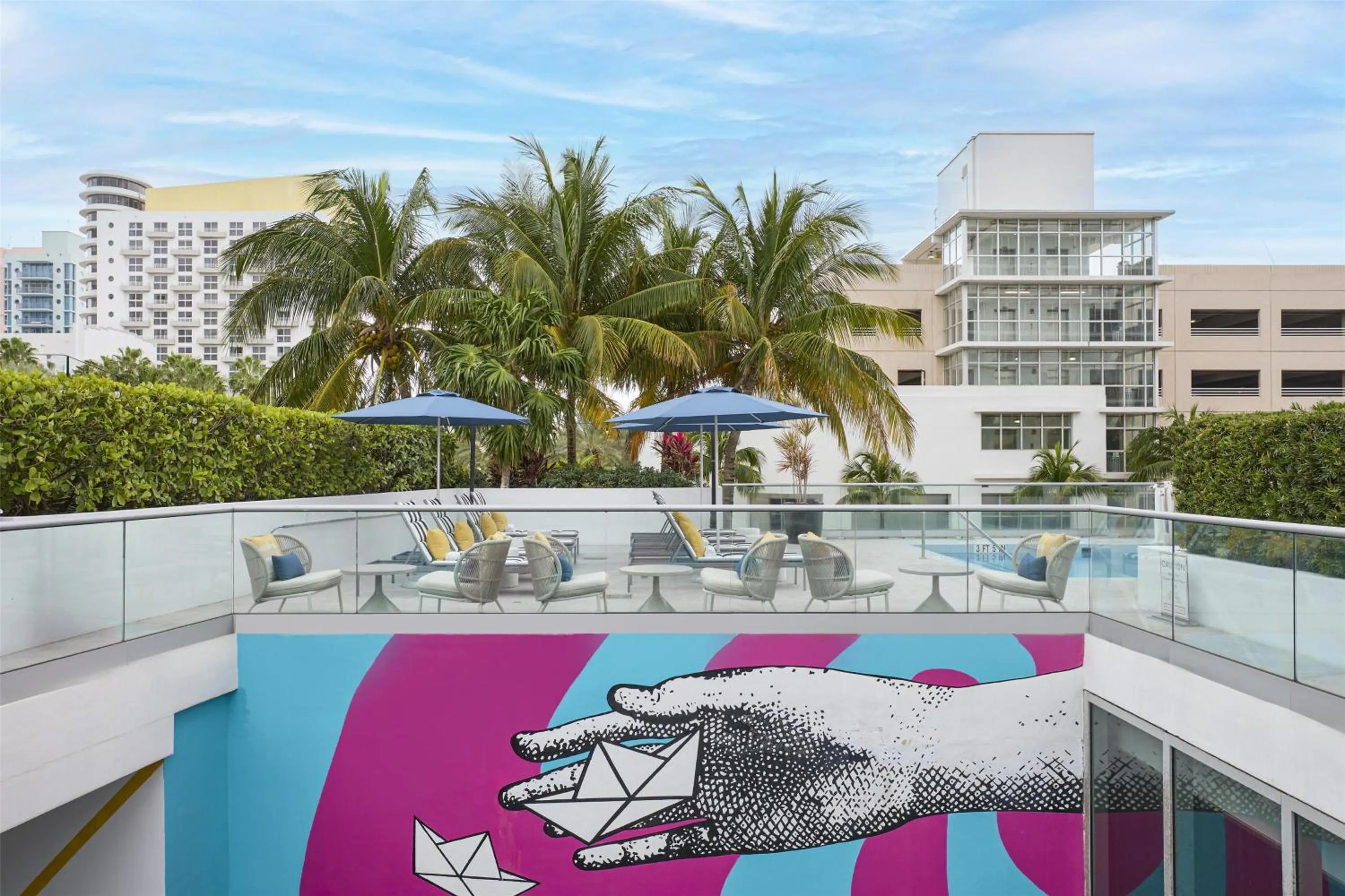 Swimming pool in Hyatt Centric South Beach Miami