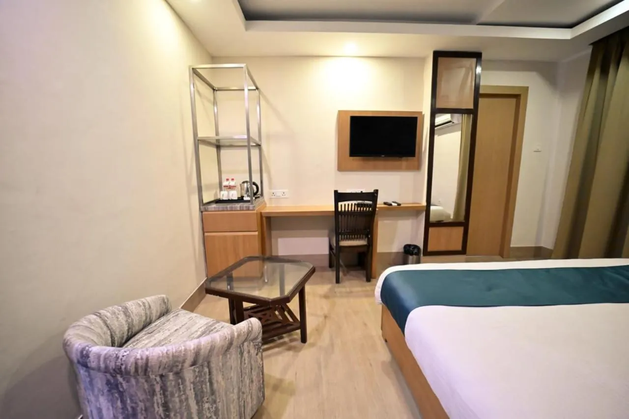 TV and multimedia in Hotel Prag Continental