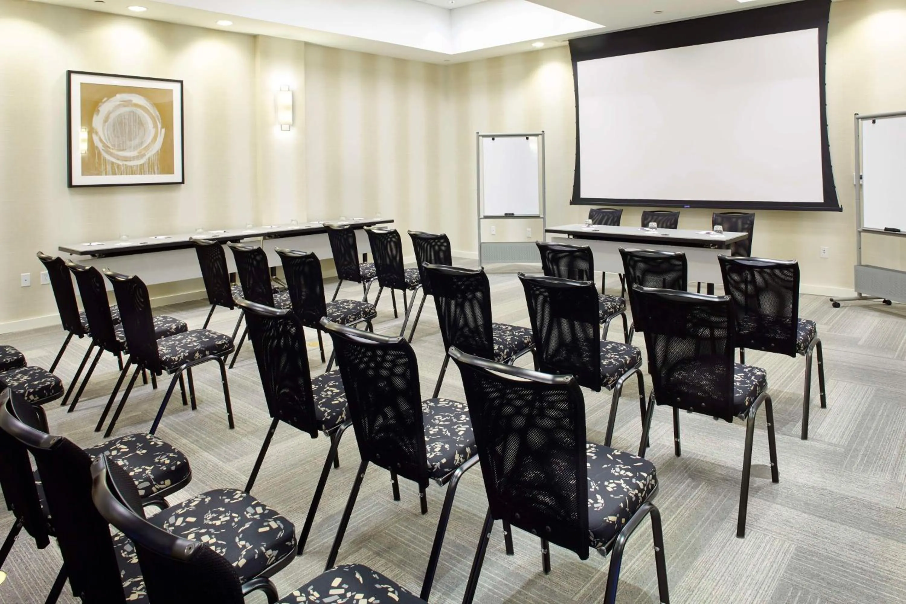 Meeting/conference room in Hyatt Place Miami Airport East