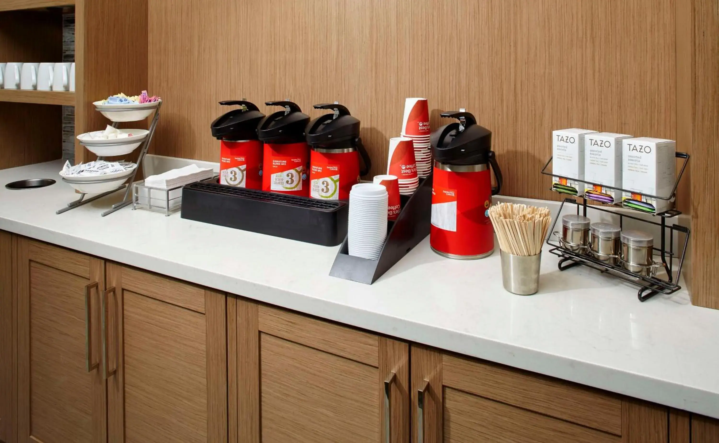 Restaurant/places to eat in Hyatt Place Miami Airport East Restaurant/places to eat in Hyatt Place Miami Airport East