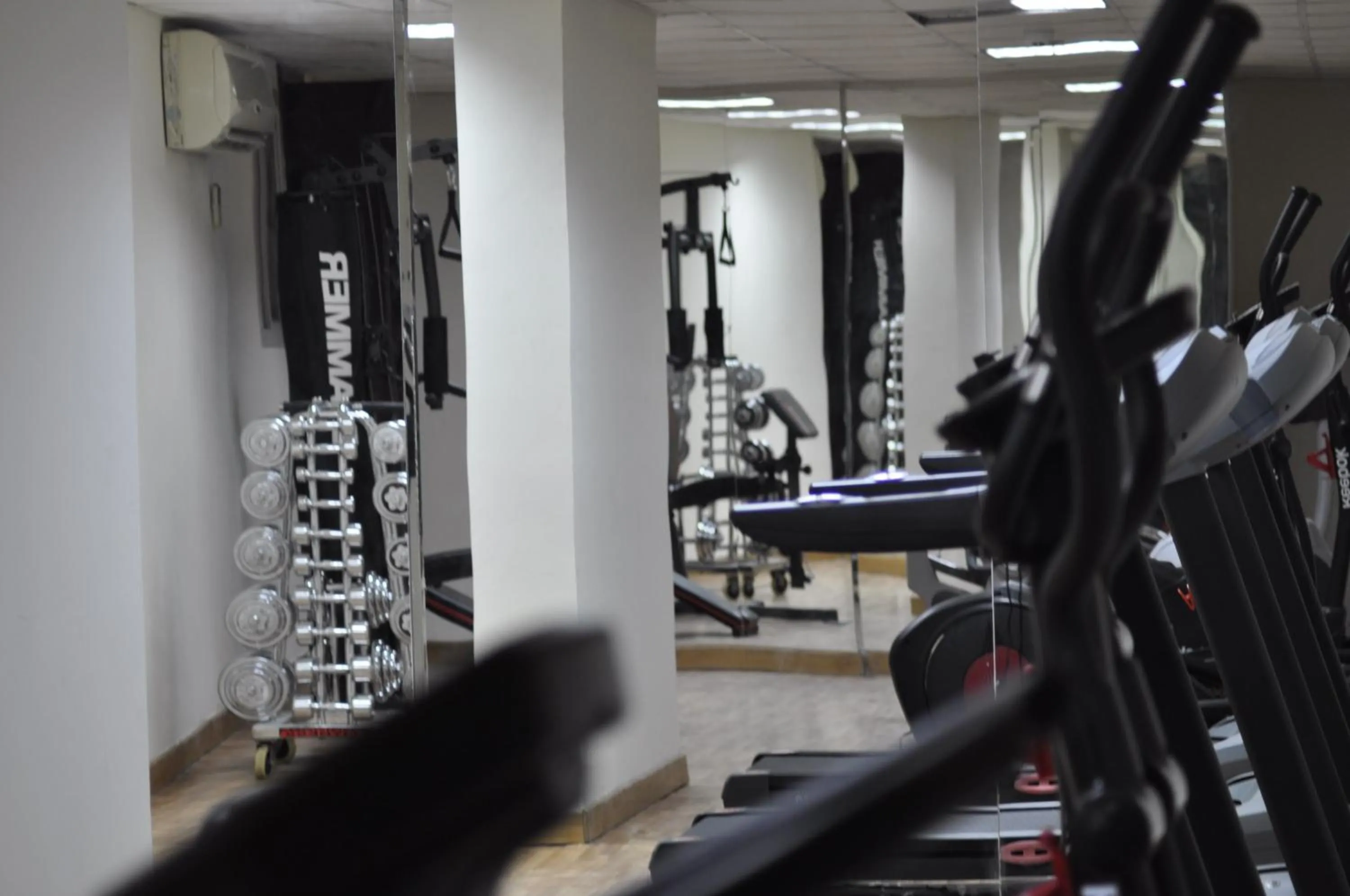 Fitness centre/facilities in Asherij Hotel