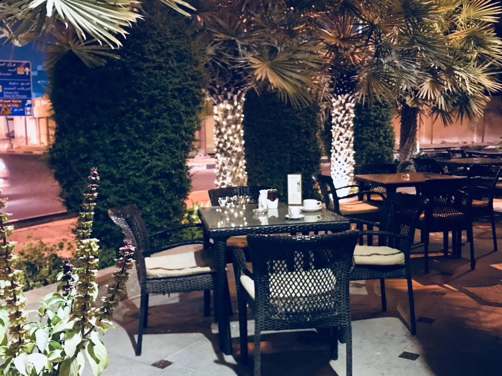 Coffee/tea facilities in Asherij Hotel