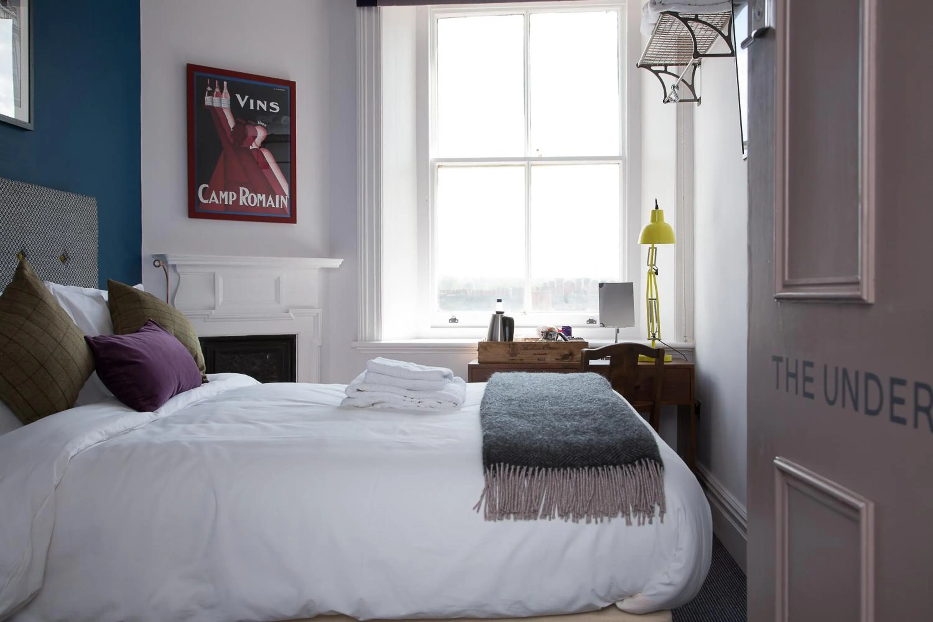 Photo of the whole room, Bed in The Station Hotel