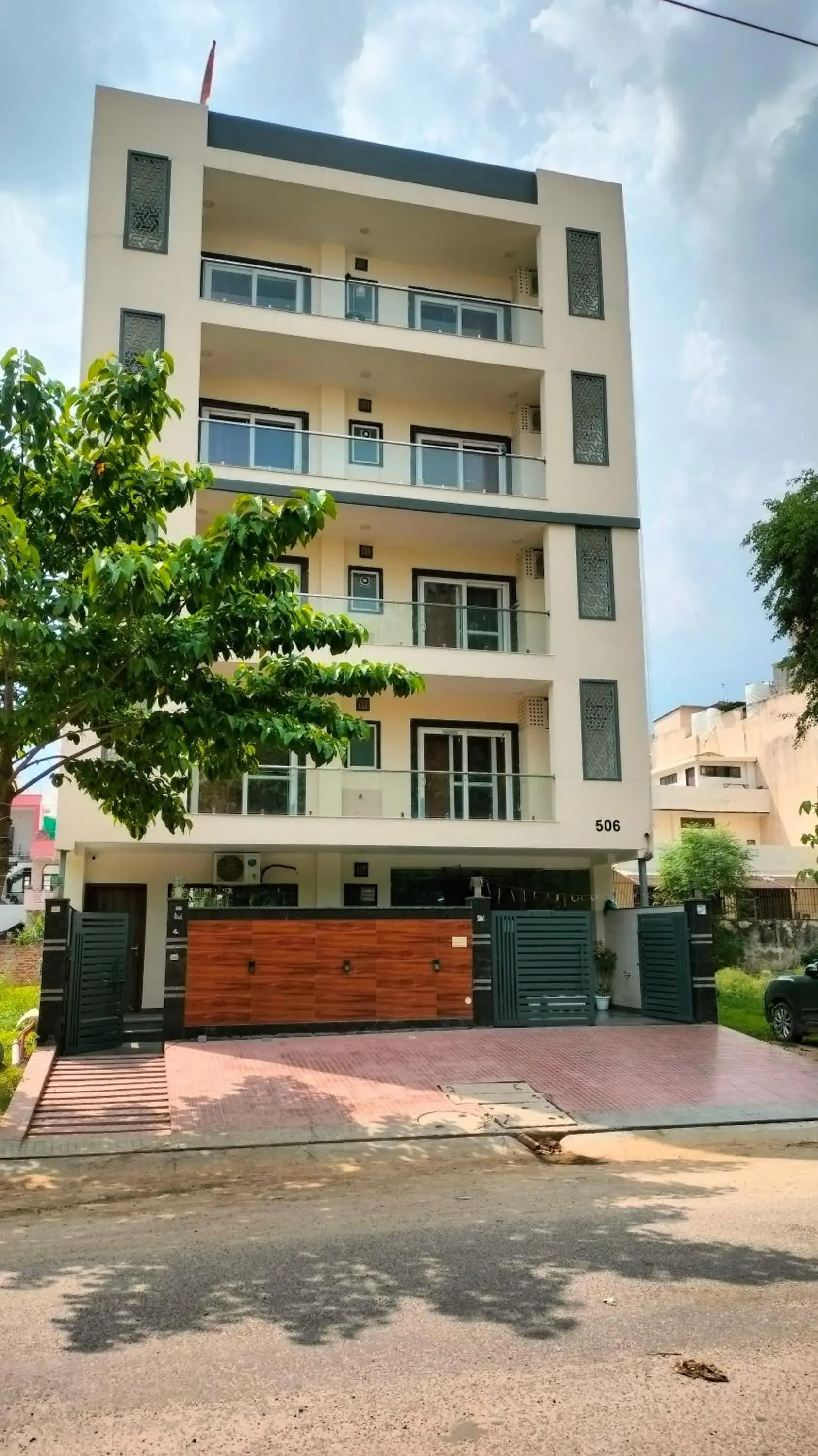 Green Vista Stays Medanta Medicity Green Vista Stays Medanta Medicity