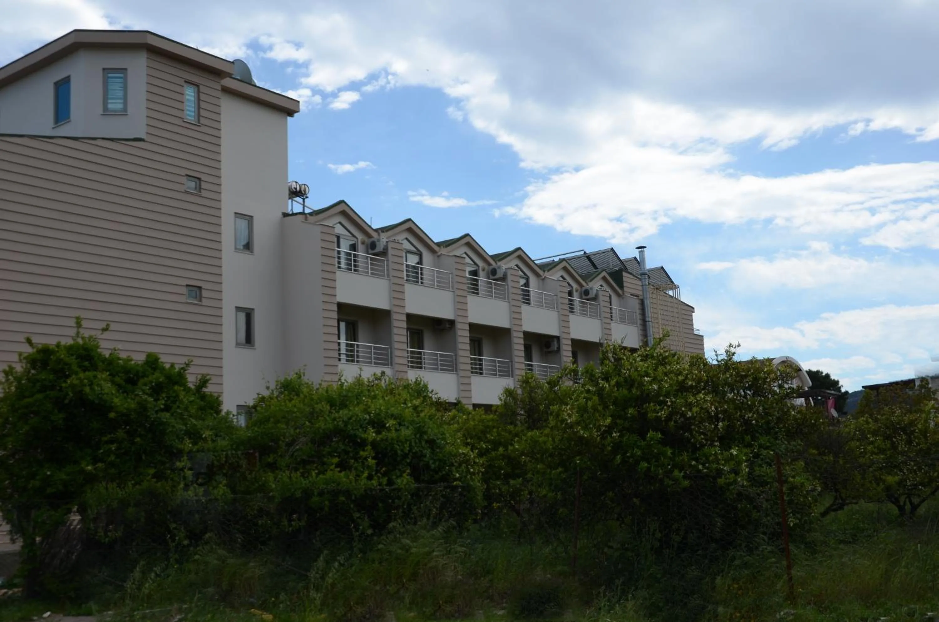 Property building in Erkal Resort Hotel