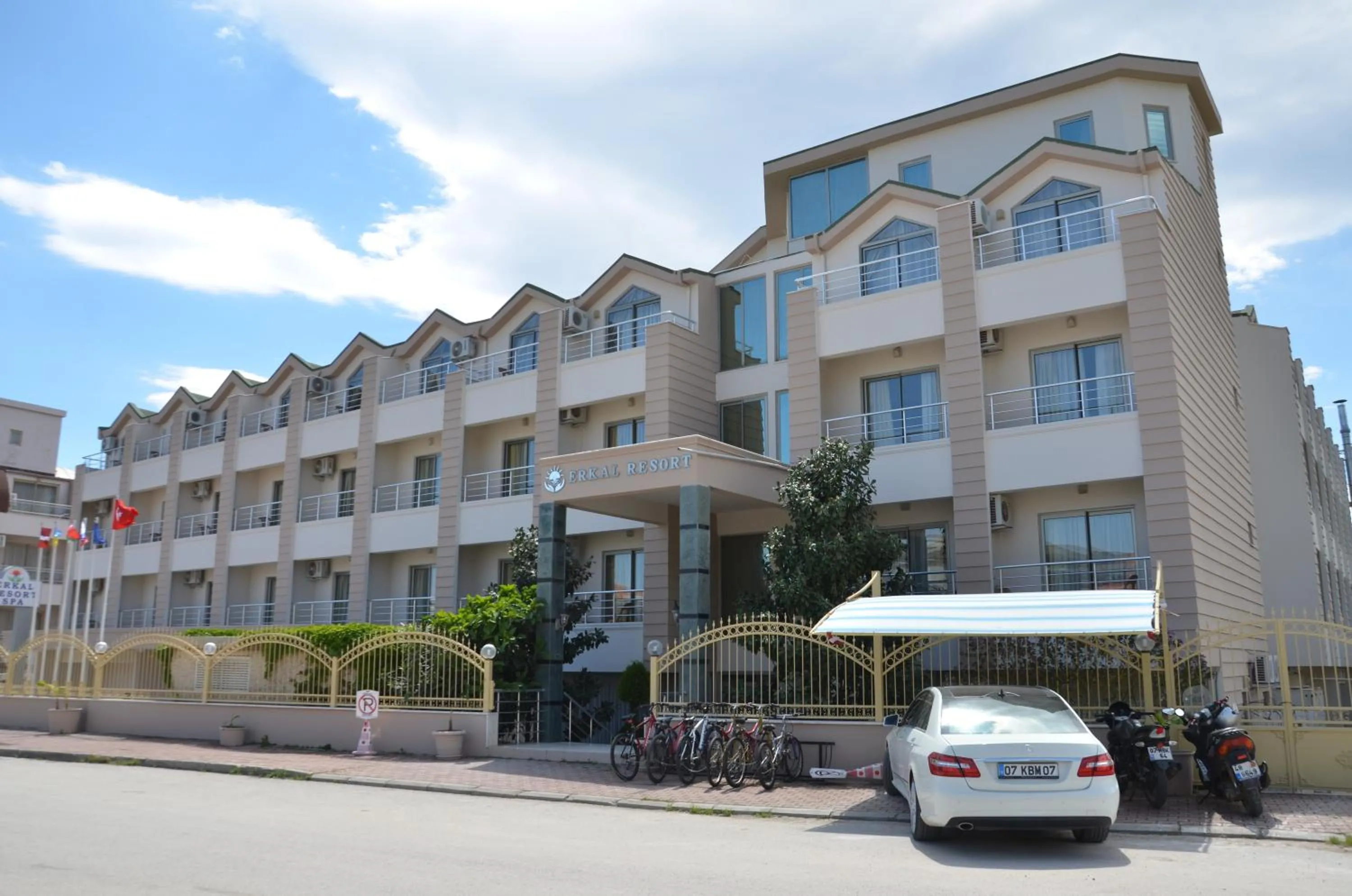 Facade/entrance in Erkal Resort Hotel