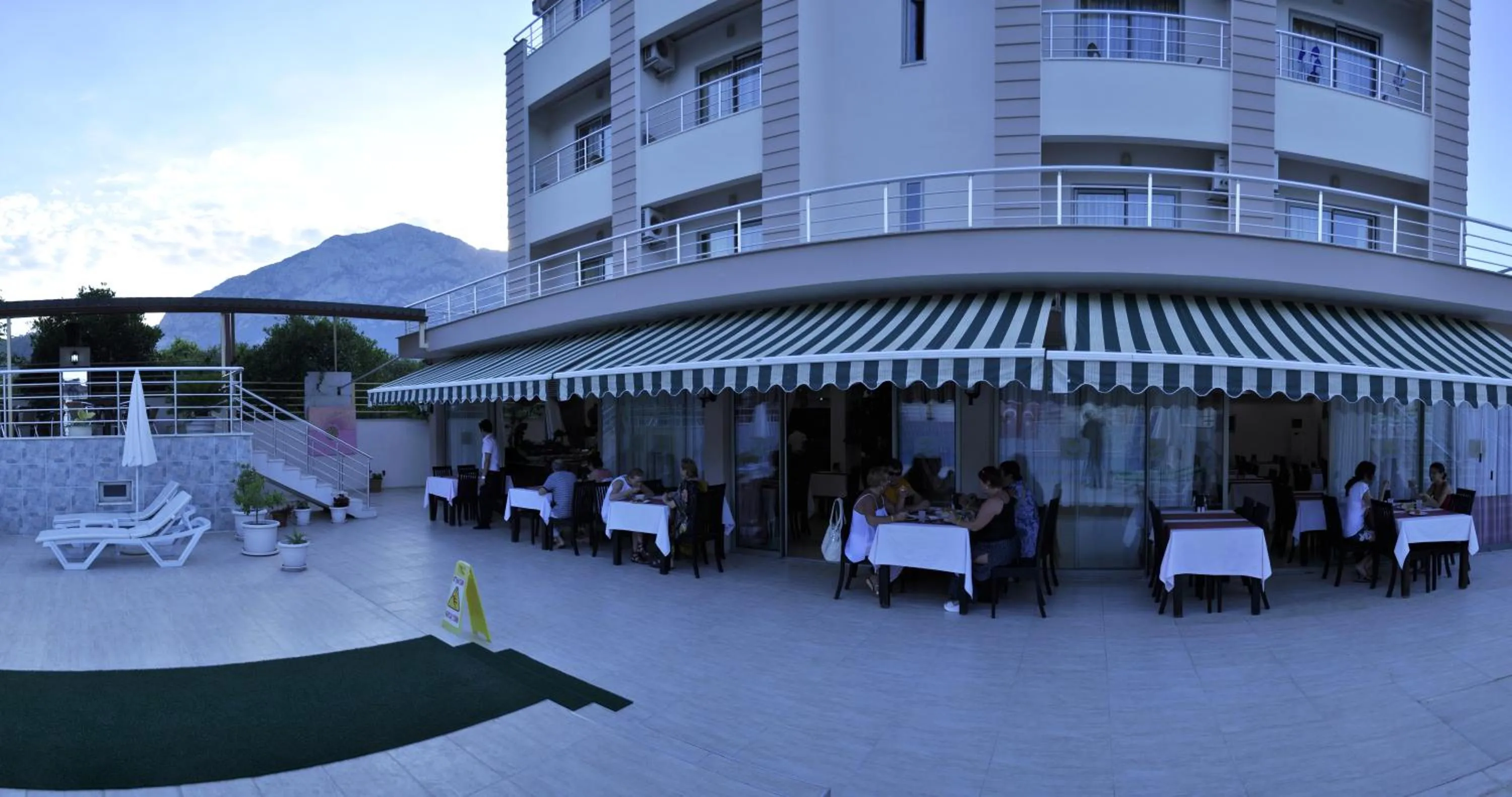 Spring in Erkal Resort Hotel