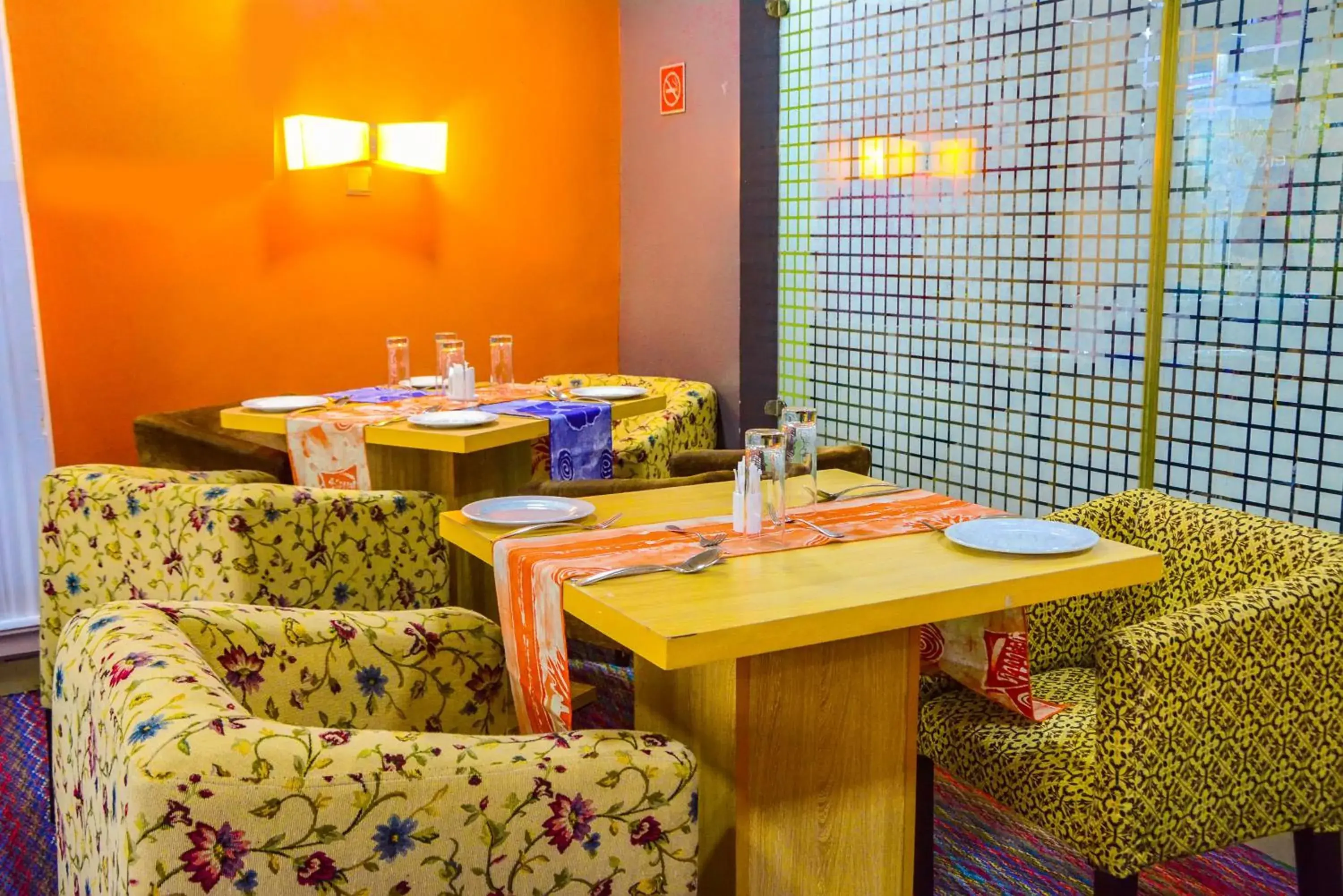 Restaurant/places to eat in GolfView Suites & Conference Center Restaurant/places to eat in GolfView Suites & Conference Center