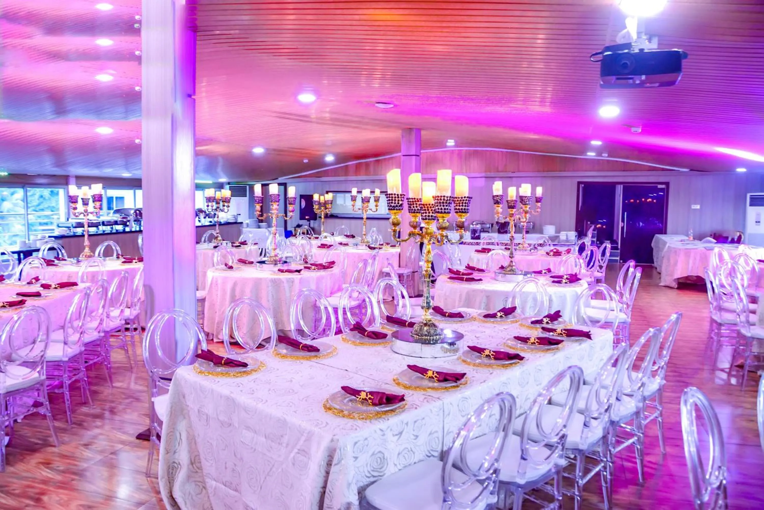 Banquet/Function facilities in GolfView Suites & Conference Center