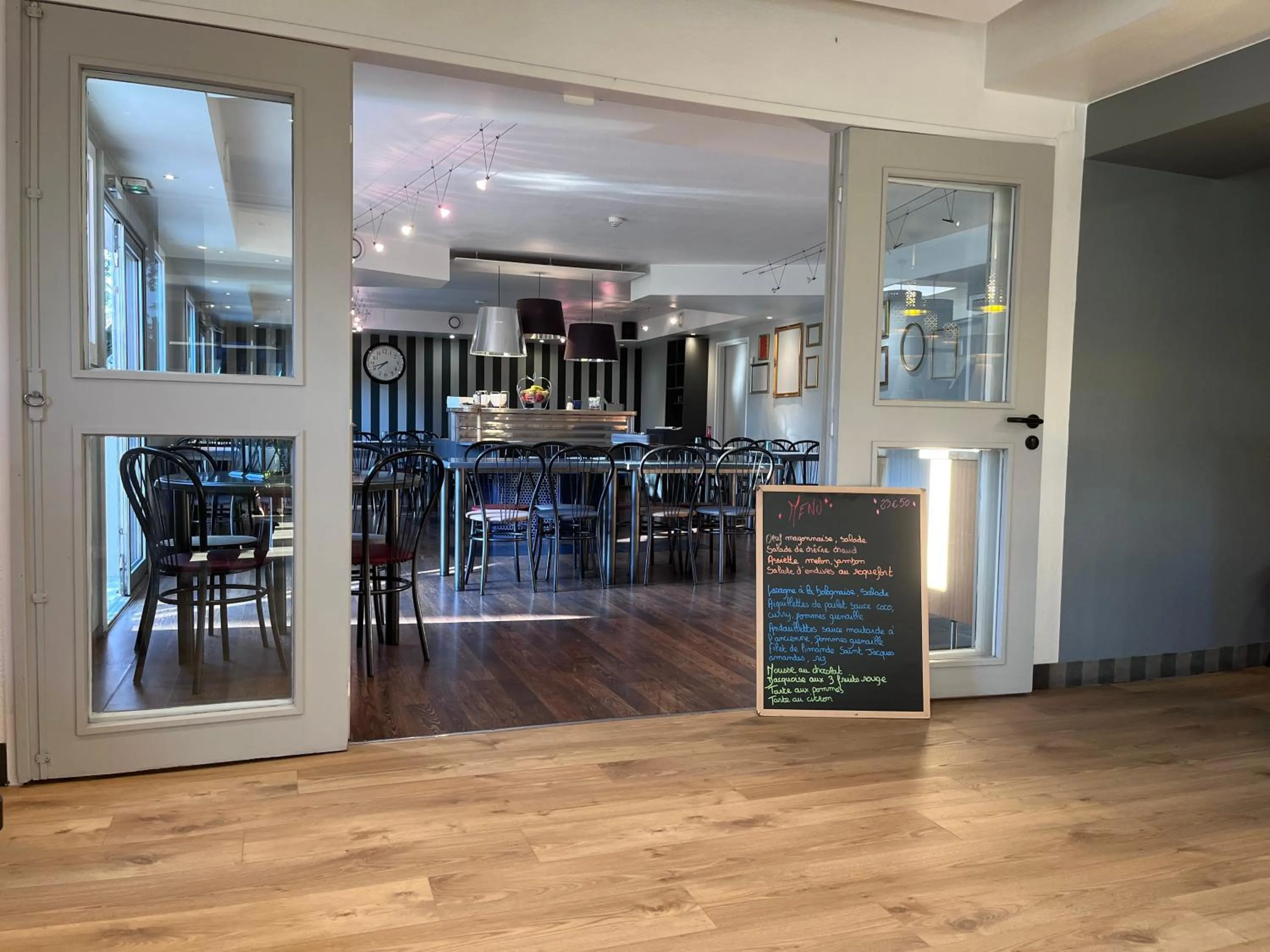 Brit Hotel Baillet-en-France