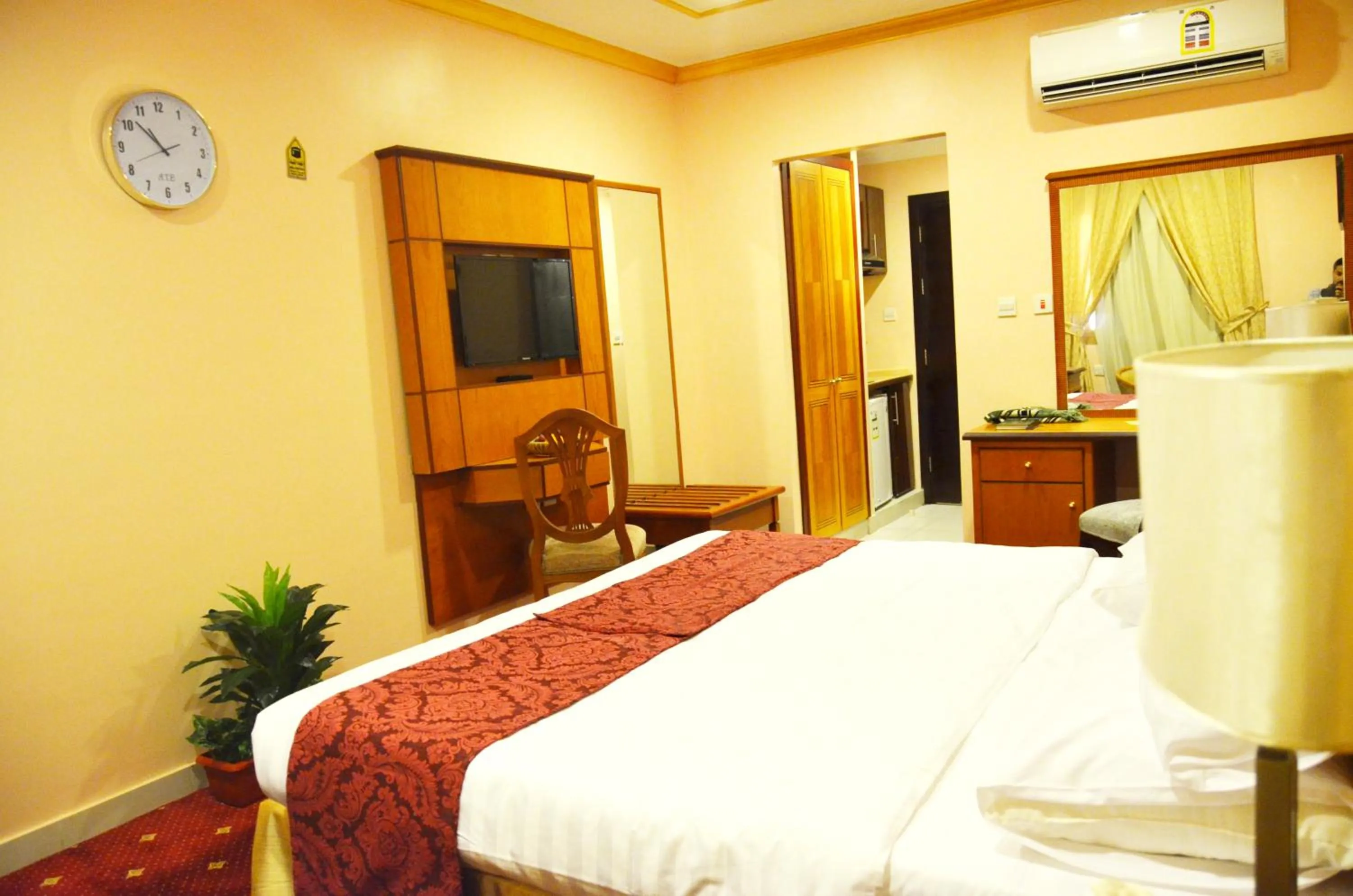 Photo of the whole room in Borj Al Deafah Hotel