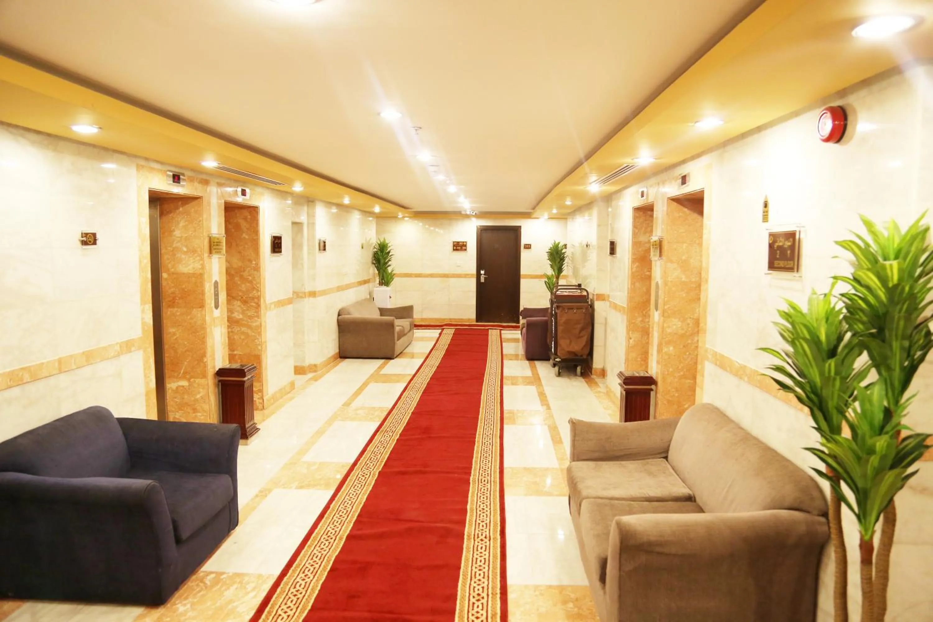 Lobby or reception in Borj Al Deafah Hotel