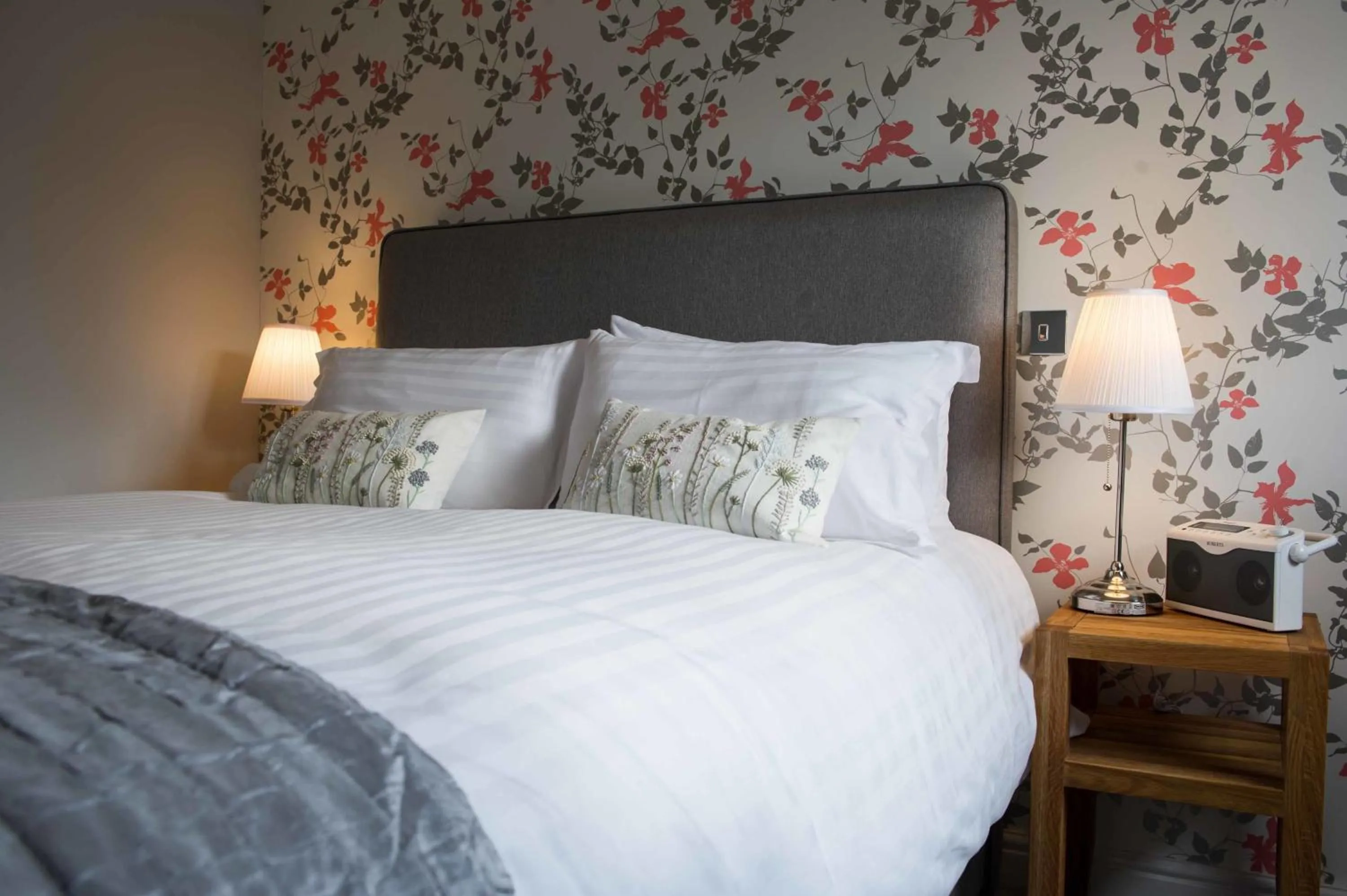 Bed in The Hare and Hounds, Levens