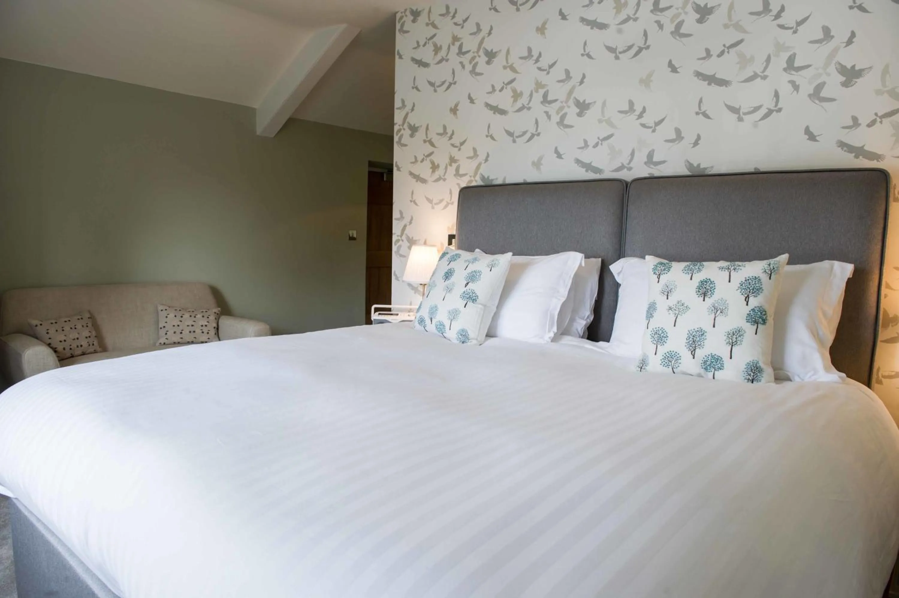 Bed in The Hare and Hounds, Levens