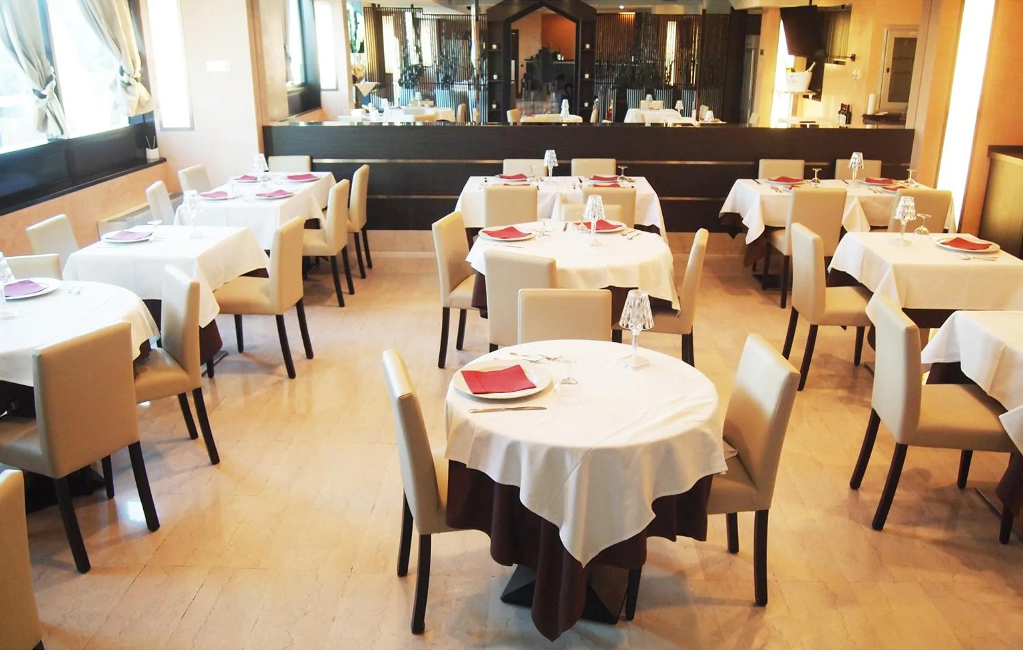 Restaurant/places to eat in Golf Hotel Milano